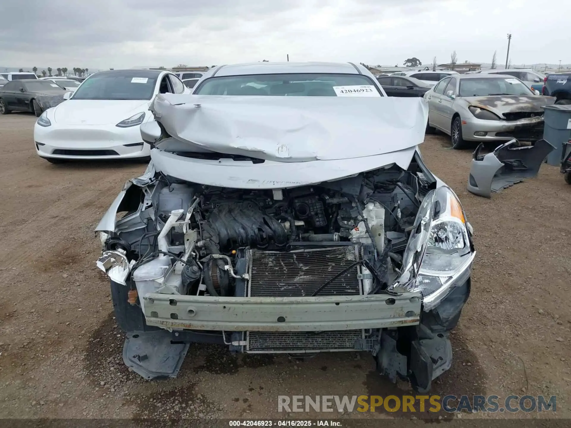 6 Photograph of a damaged car 3N1CN7APXKL803474 NISSAN VERSA 2019