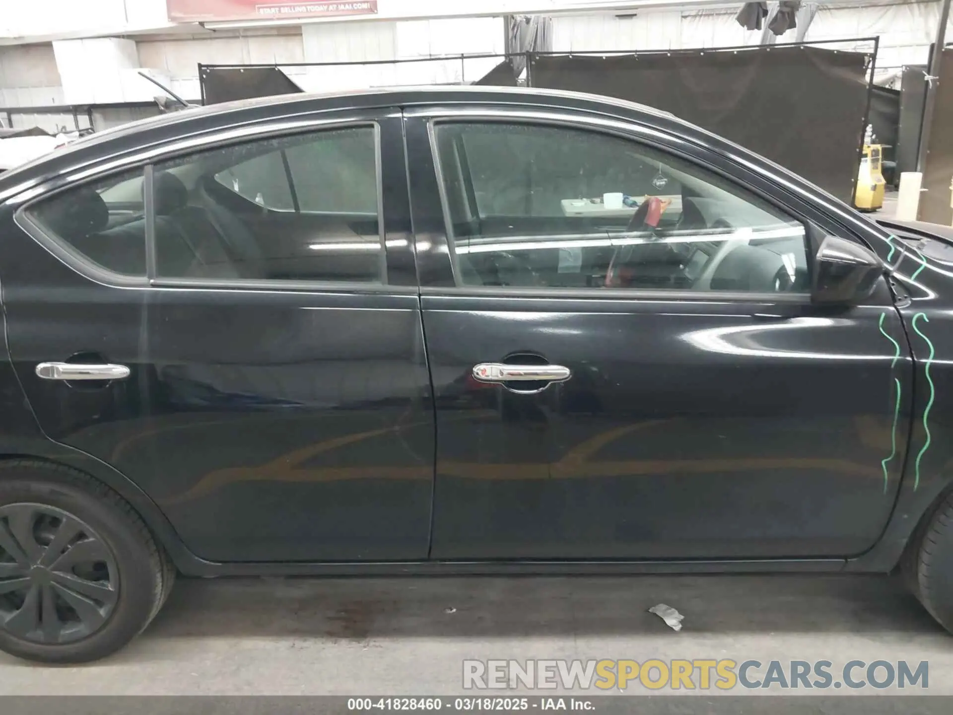 14 Photograph of a damaged car 3N1CN7APXKL808206 NISSAN VERSA 2019