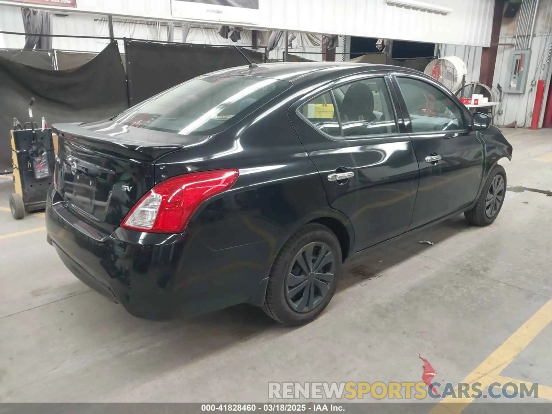 4 Photograph of a damaged car 3N1CN7APXKL808206 NISSAN VERSA 2019