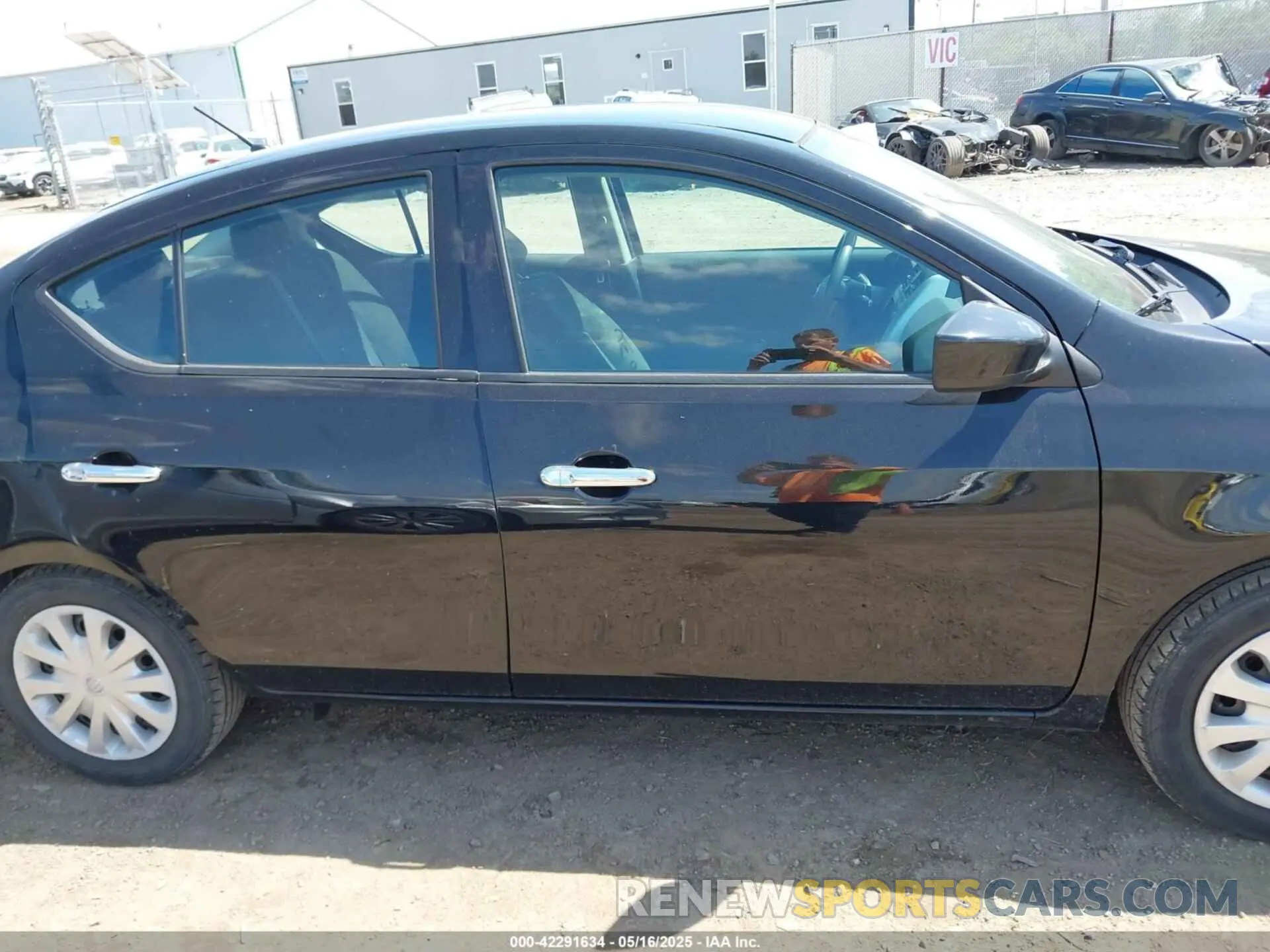 14 Photograph of a damaged car 3N1CN7APXKL809050 NISSAN VERSA 2019