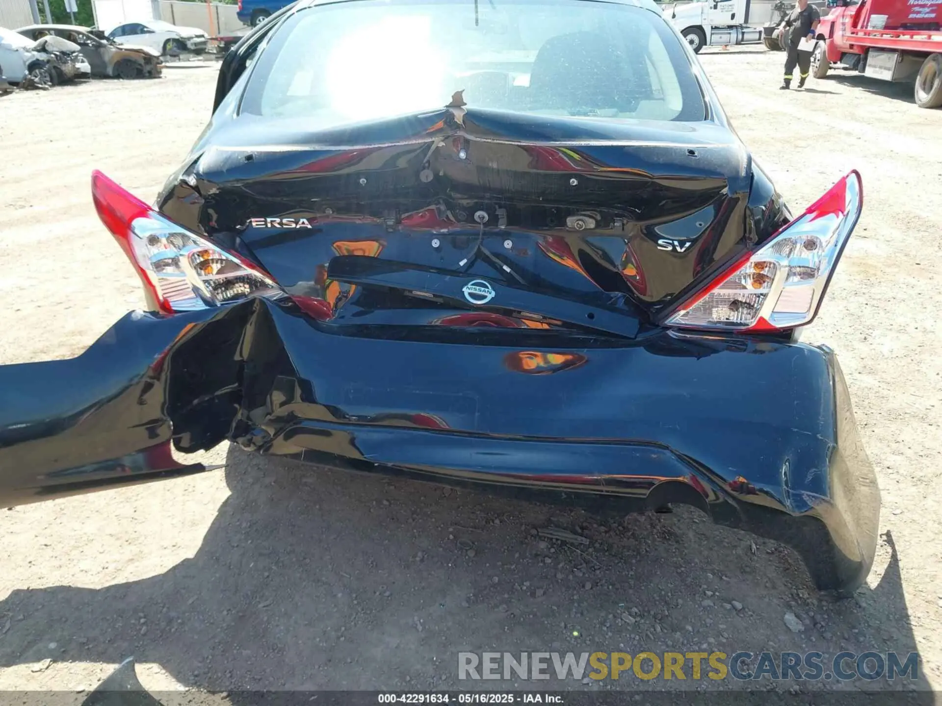 6 Photograph of a damaged car 3N1CN7APXKL809050 NISSAN VERSA 2019