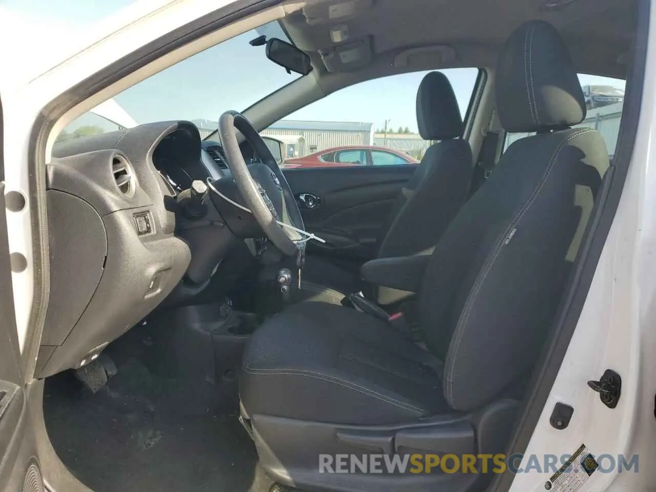 7 Photograph of a damaged car 3N1CN7APXKL813292 NISSAN VERSA 2019