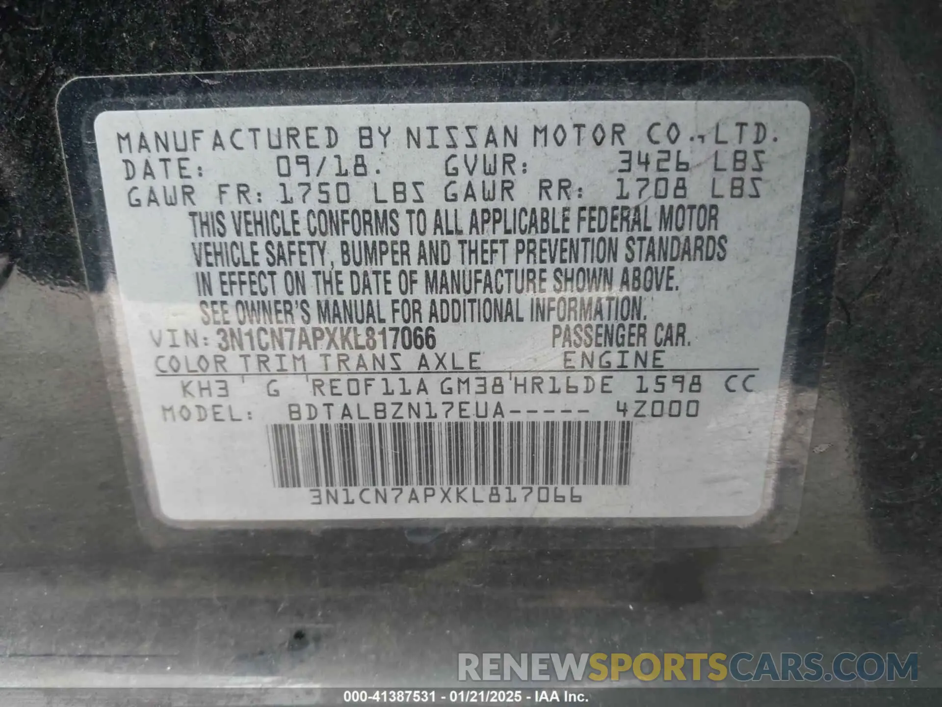 9 Photograph of a damaged car 3N1CN7APXKL817066 NISSAN VERSA 2019