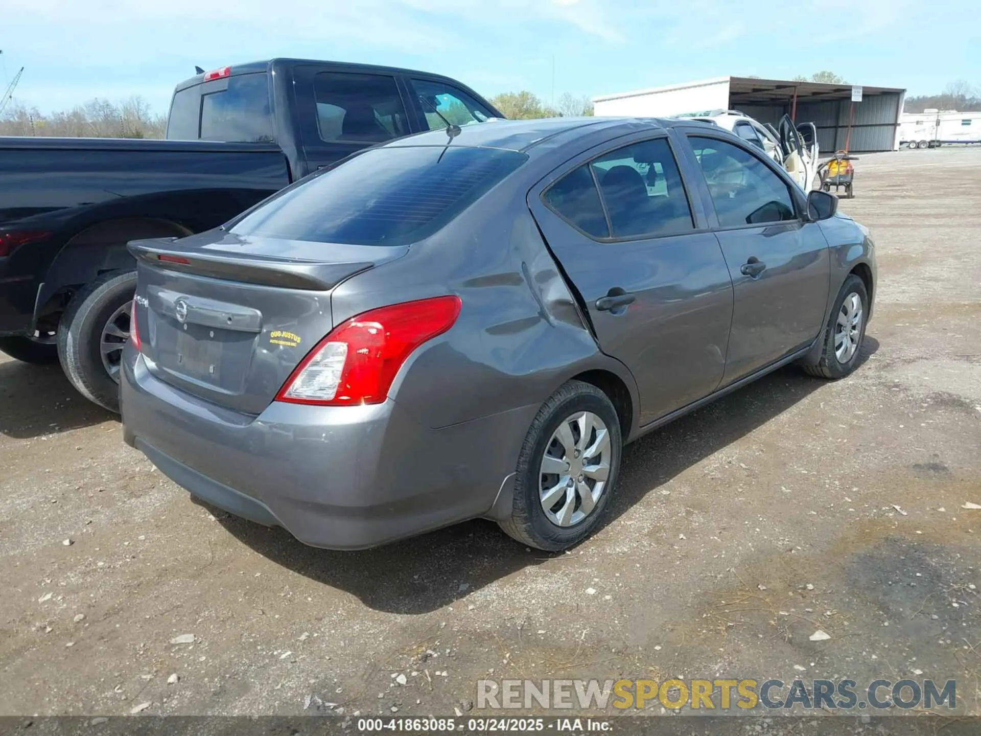 4 Photograph of a damaged car 3N1CN7APXKL827919 NISSAN VERSA 2019