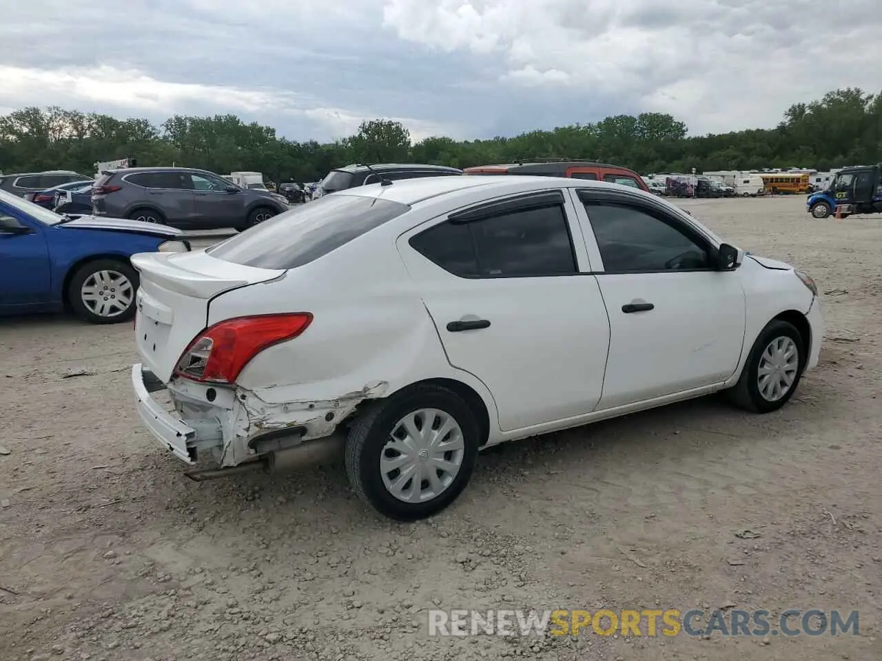 3 Photograph of a damaged car 3N1CN7APXKL828312 NISSAN VERSA 2019