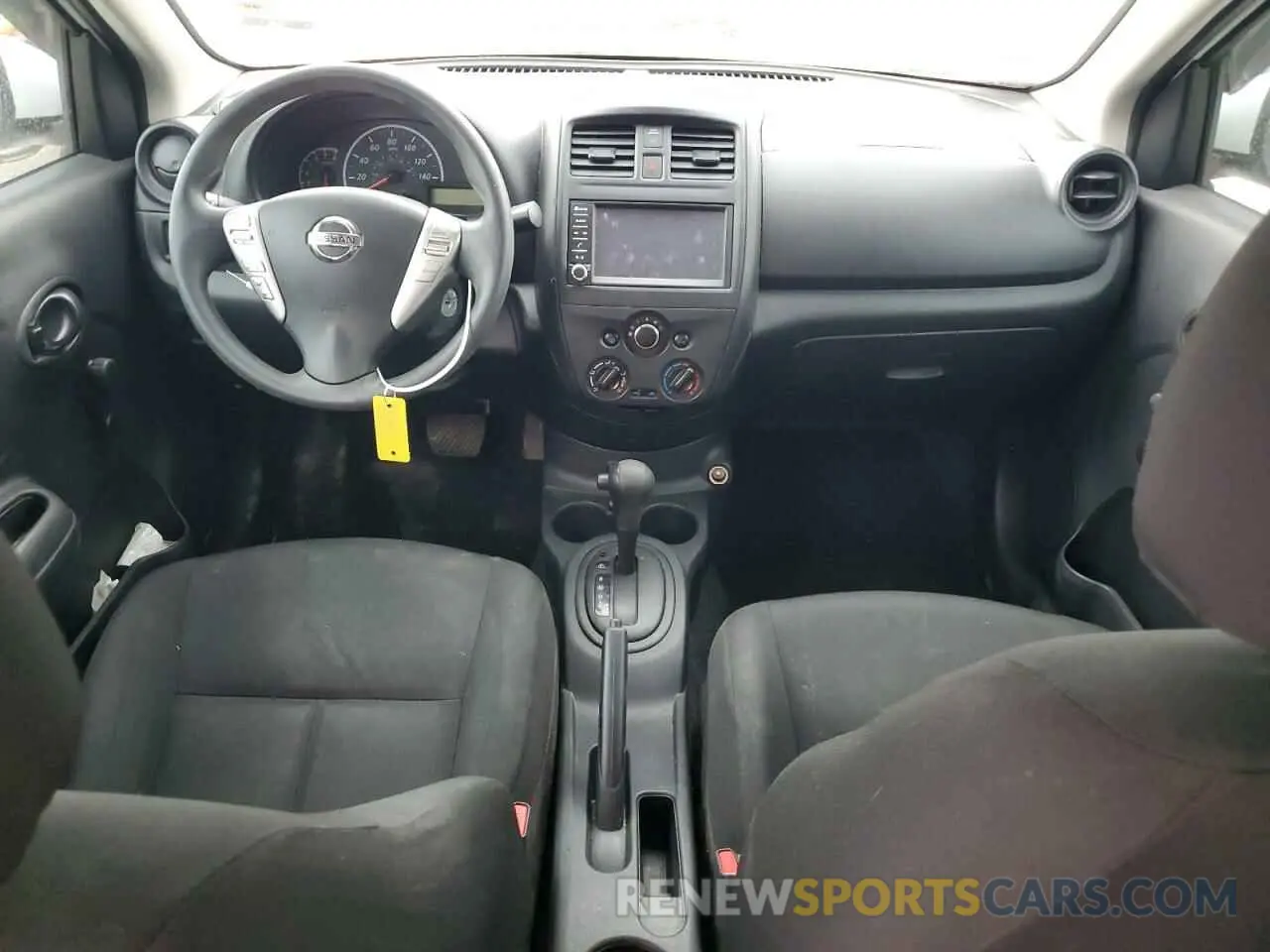 8 Photograph of a damaged car 3N1CN7APXKL828312 NISSAN VERSA 2019