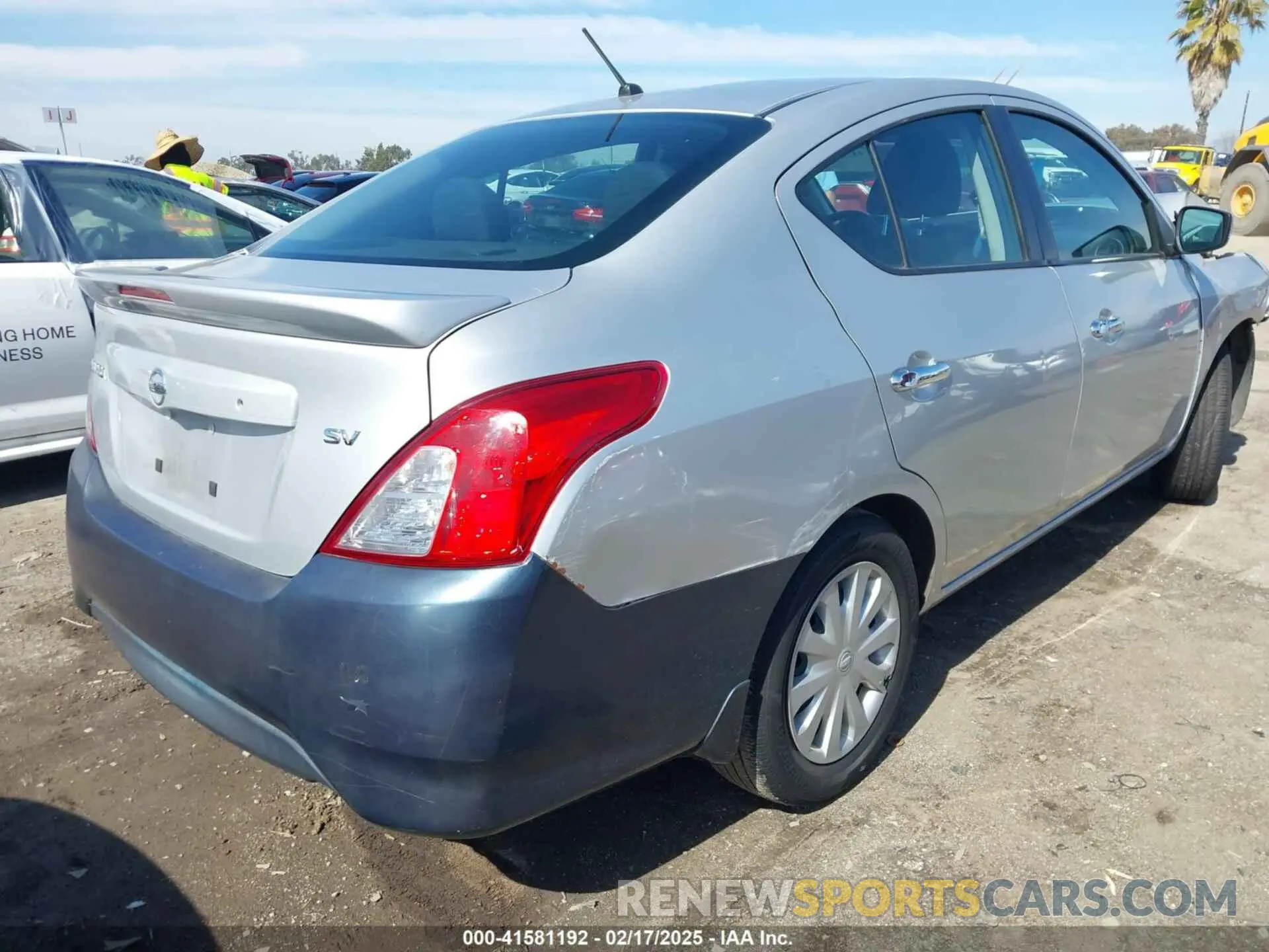 4 Photograph of a damaged car 3N1CN7APXKL844266 NISSAN VERSA 2019