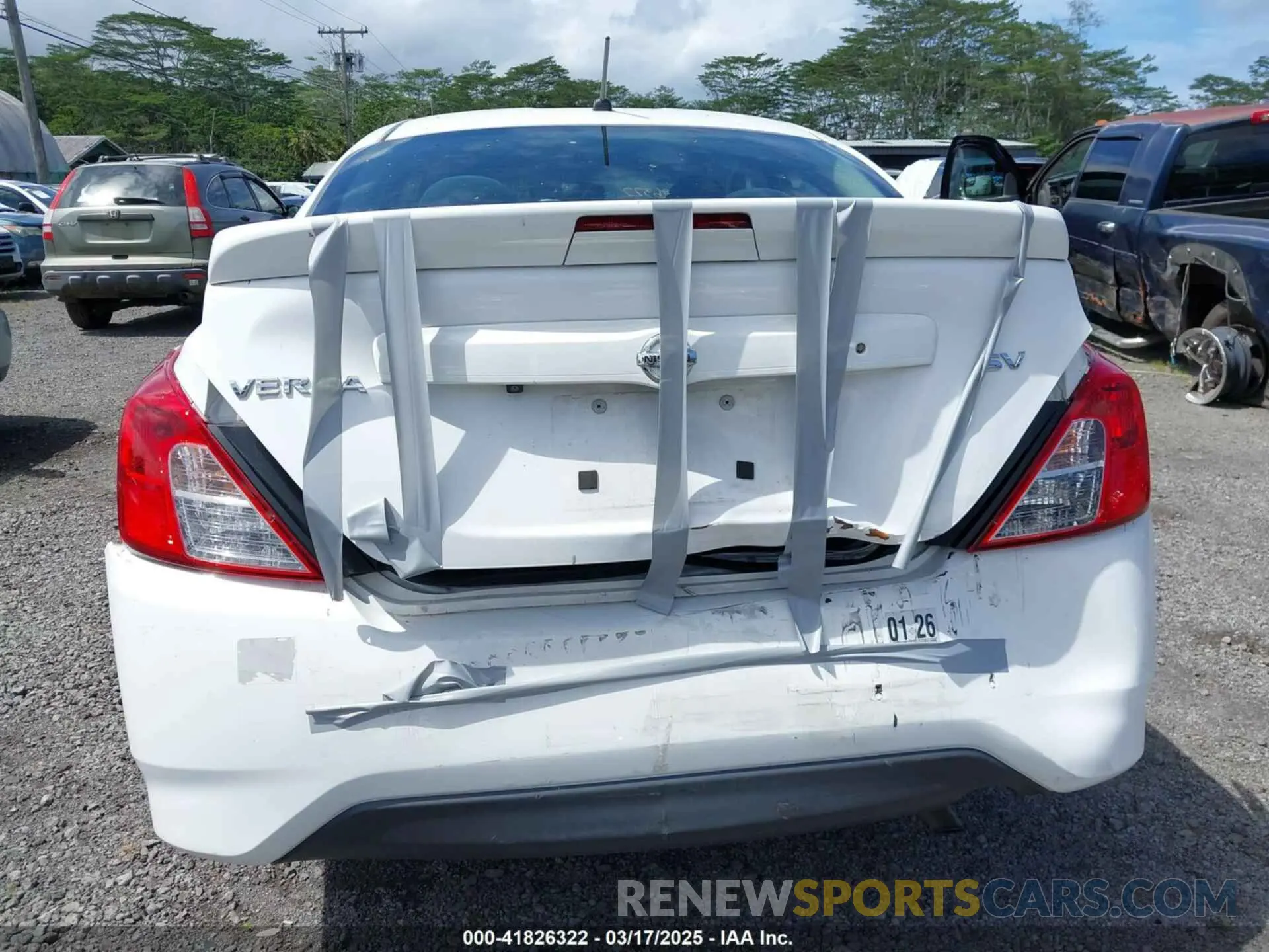 16 Photograph of a damaged car 3N1CN7APXKL845966 NISSAN VERSA 2019