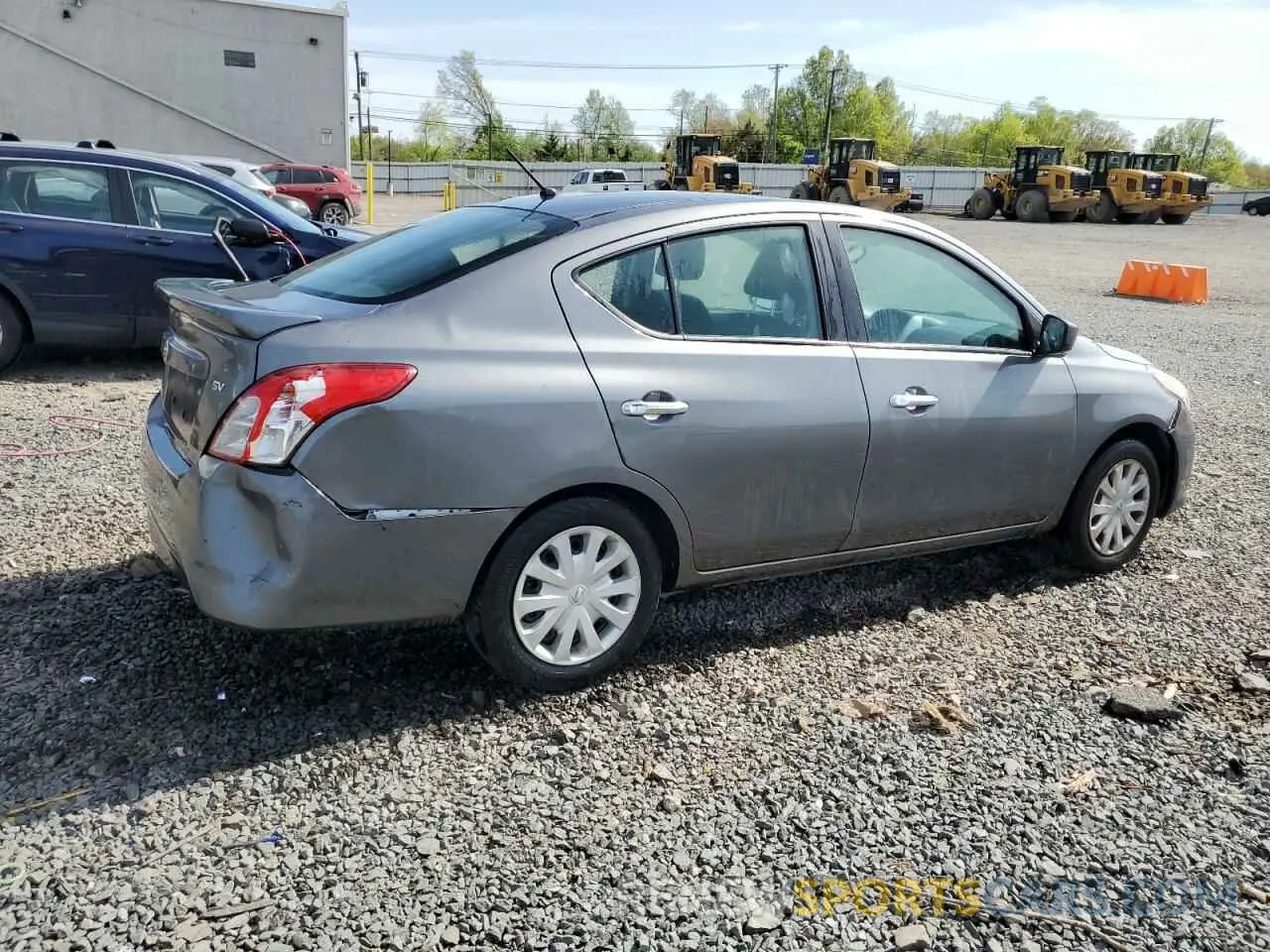 3 Photograph of a damaged car 3N1CN7APXKL854523 NISSAN VERSA 2019