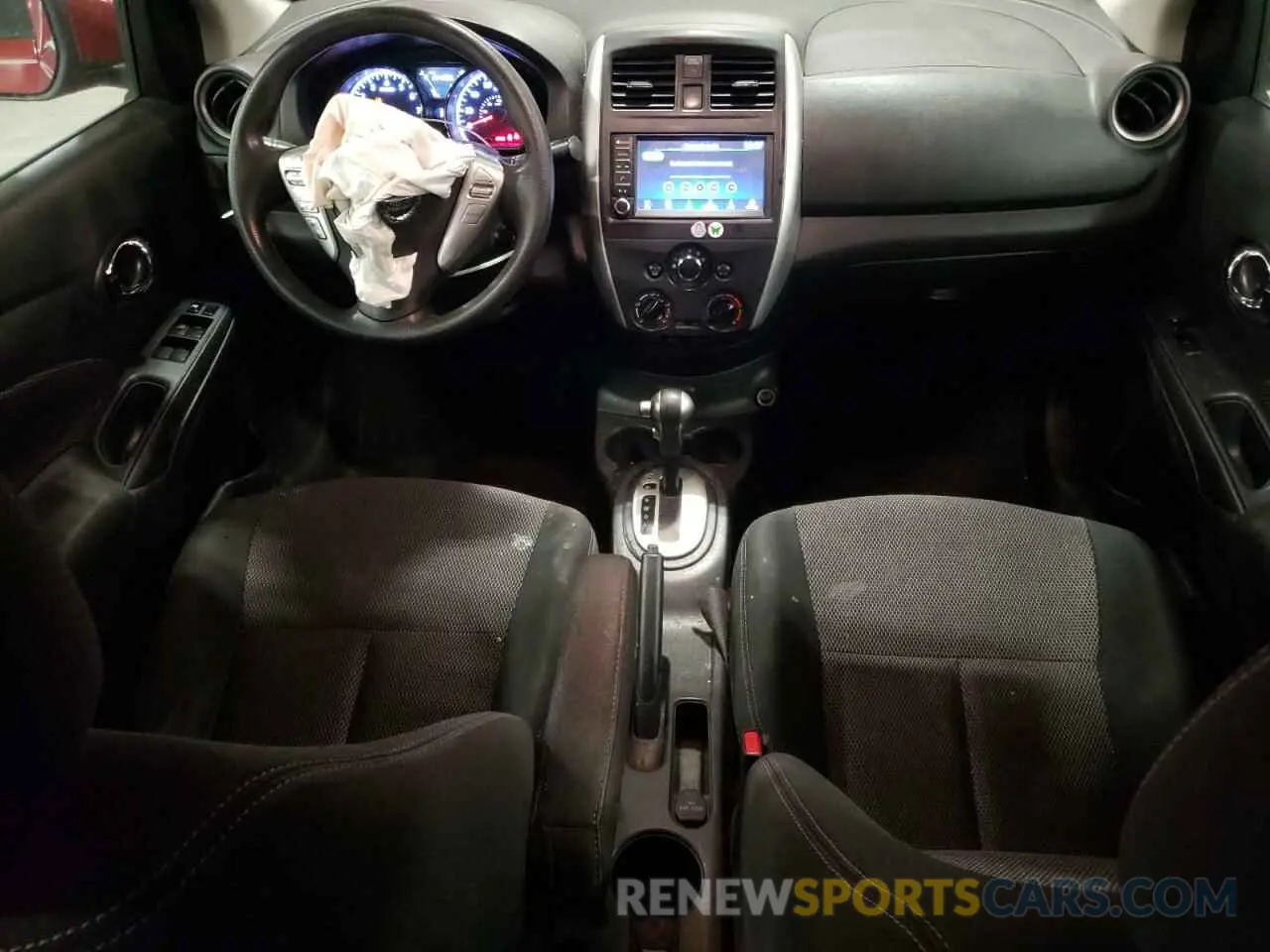 8 Photograph of a damaged car 3N1CN7APXKL863626 NISSAN VERSA 2019