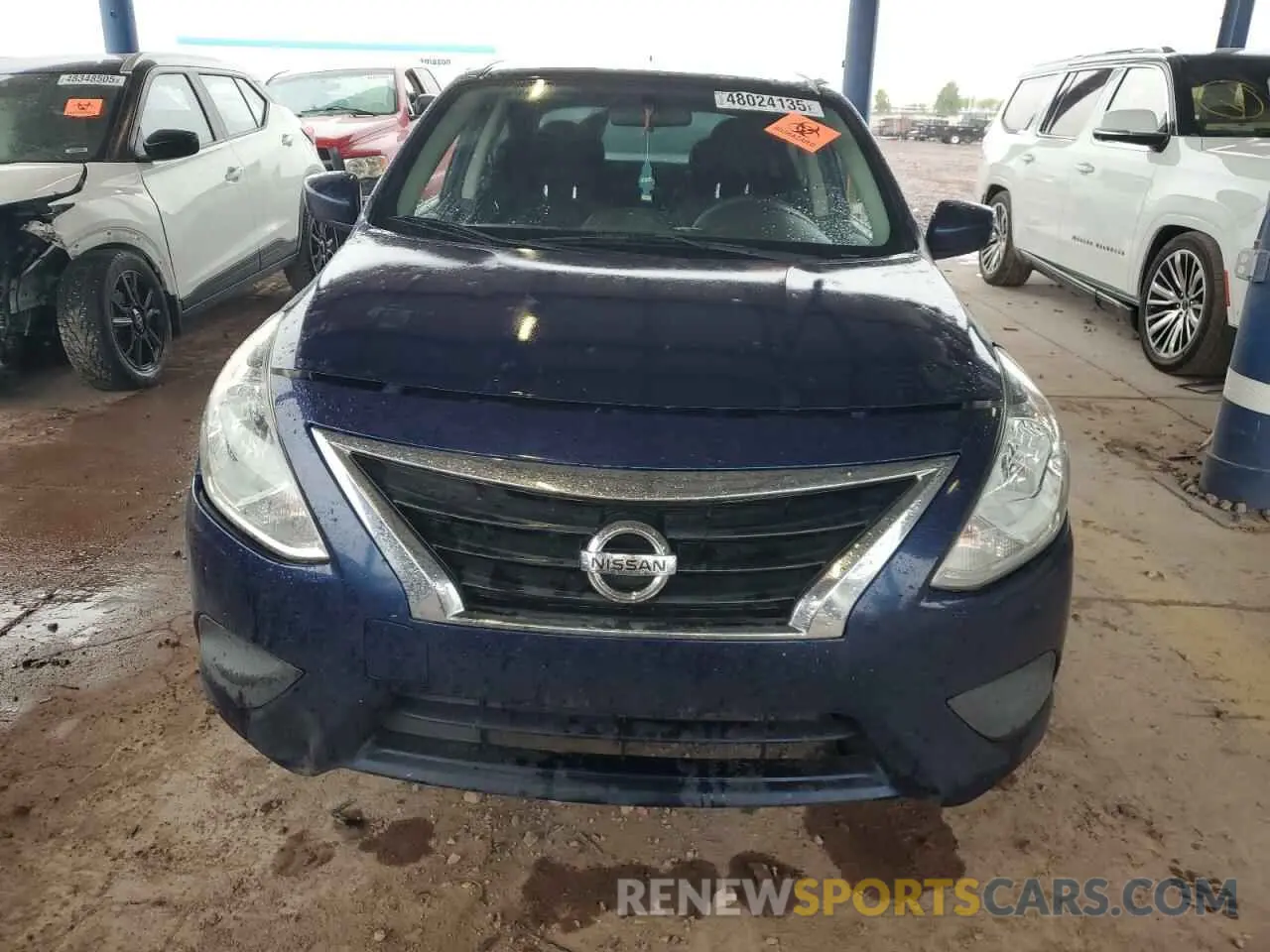 5 Photograph of a damaged car 3N1CN7APXKL865974 NISSAN VERSA 2019