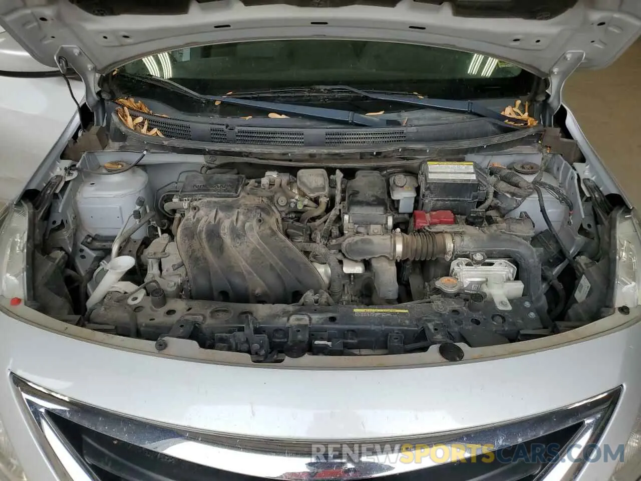 11 Photograph of a damaged car 3N1CN7APXKL878370 NISSAN VERSA 2019