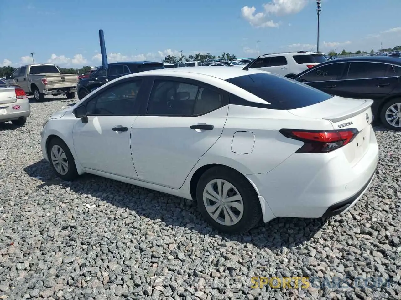 2 Photograph of a damaged car 3N1CN8BV2LL801870 NISSAN VERSA 2020