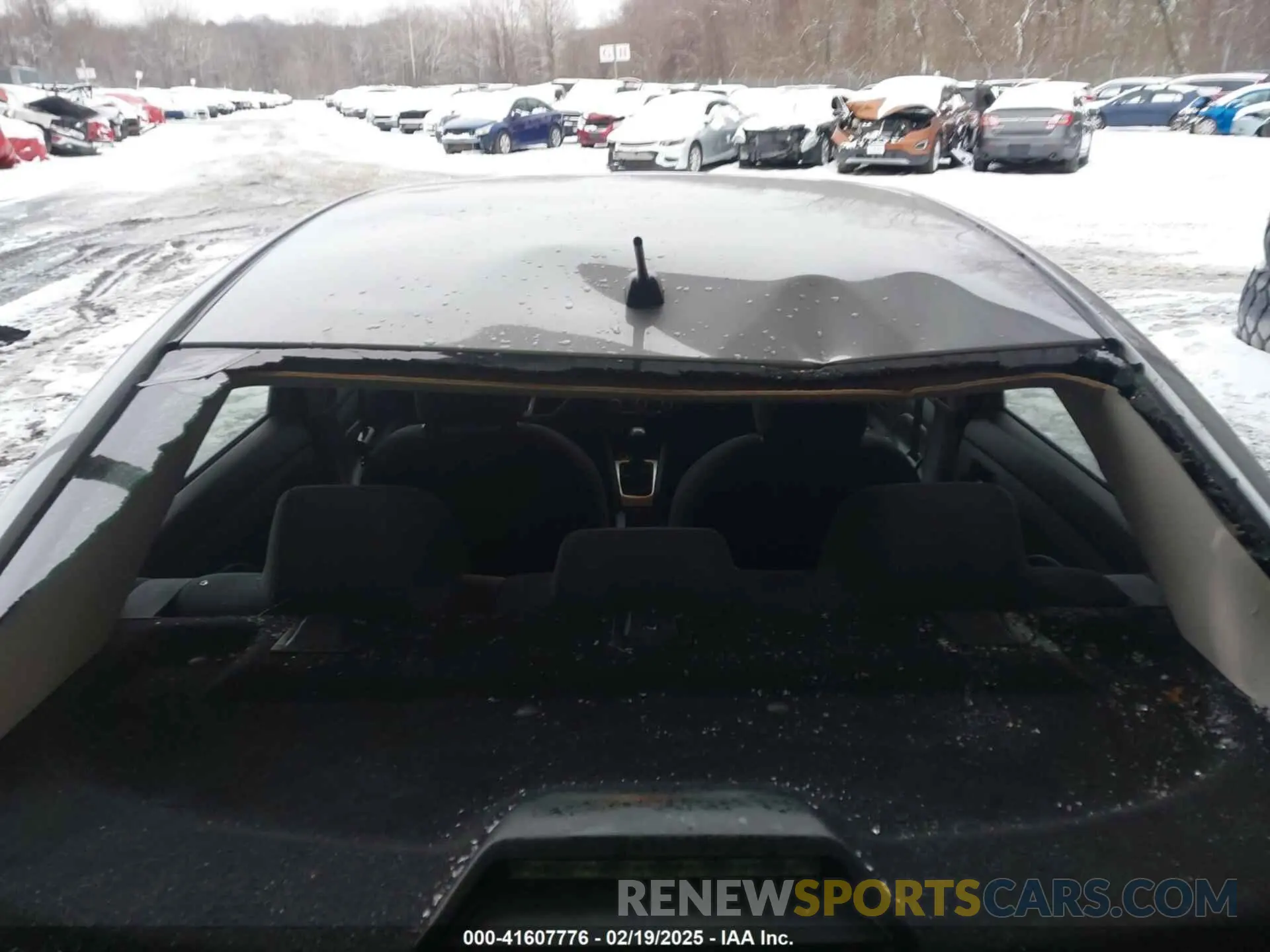 6 Photograph of a damaged car 3N1CN8BV4LL902909 NISSAN VERSA 2020