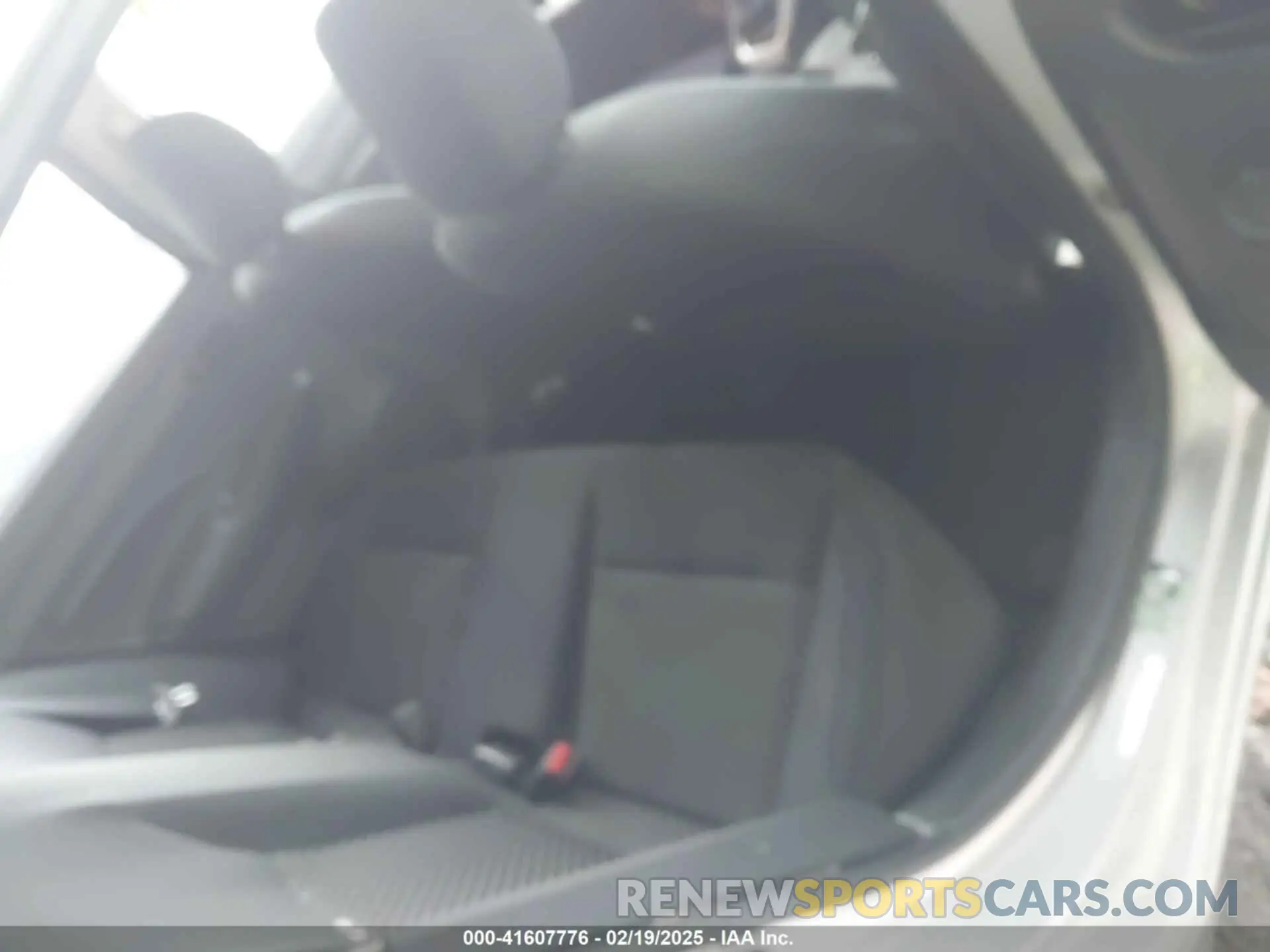 8 Photograph of a damaged car 3N1CN8BV4LL902909 NISSAN VERSA 2020