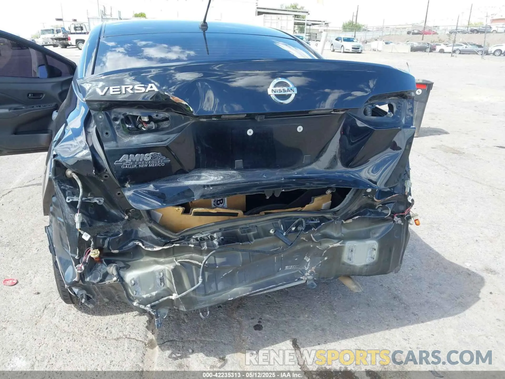 6 Photograph of a damaged car 3N1CN8BV7LL806238 NISSAN VERSA 2020
