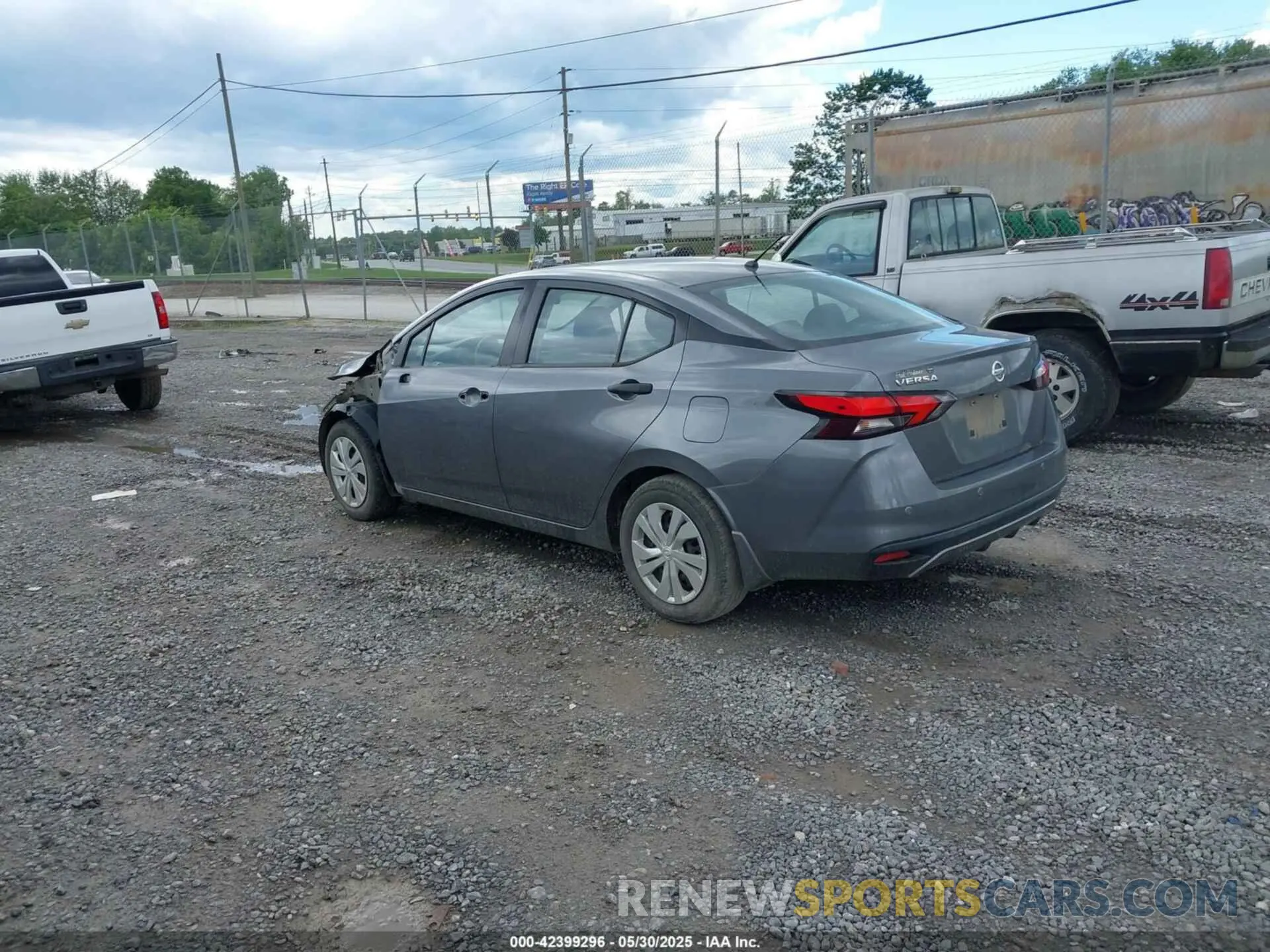 3 Photograph of a damaged car 3N1CN8BVXLL900775 NISSAN VERSA 2020
