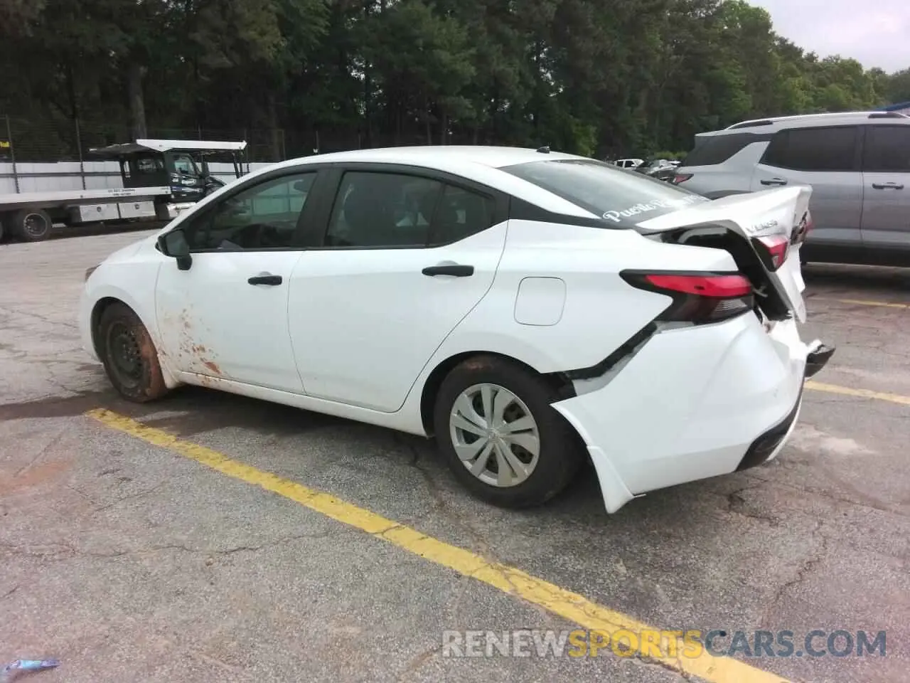2 Photograph of a damaged car 3N1CN8DV0LL808376 NISSAN VERSA 2020