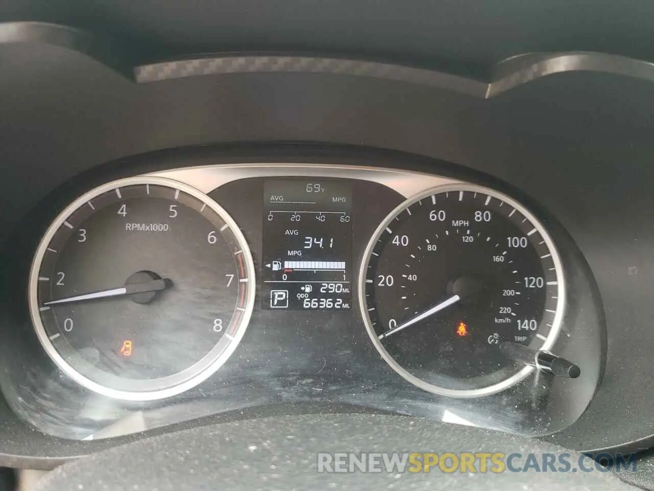 9 Photograph of a damaged car 3N1CN8DV0LL808376 NISSAN VERSA 2020