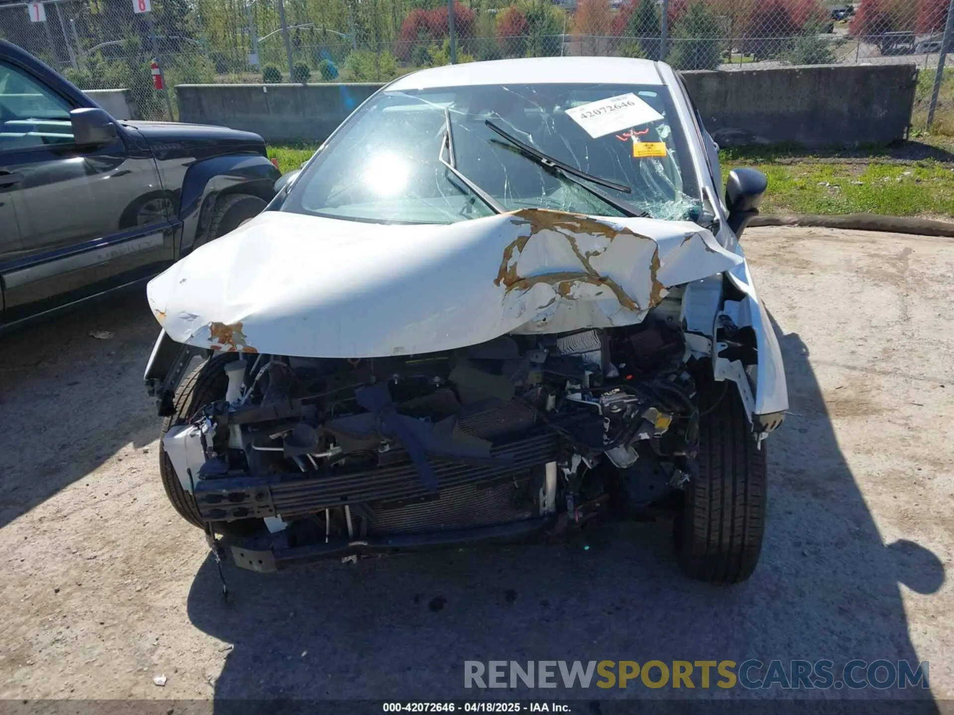 6 Photograph of a damaged car 3N1CN8DV0LL828420 NISSAN VERSA 2020