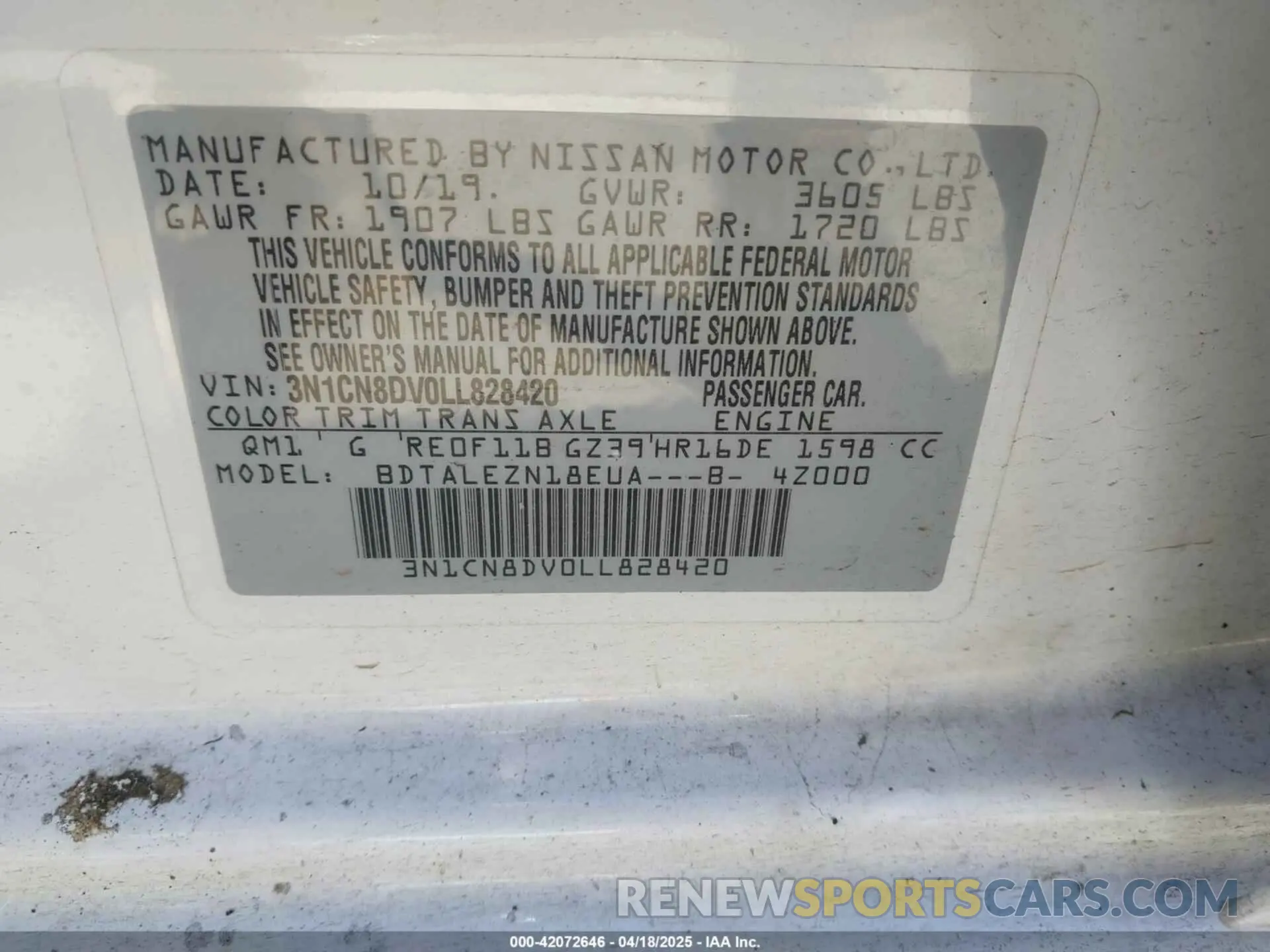 9 Photograph of a damaged car 3N1CN8DV0LL828420 NISSAN VERSA 2020