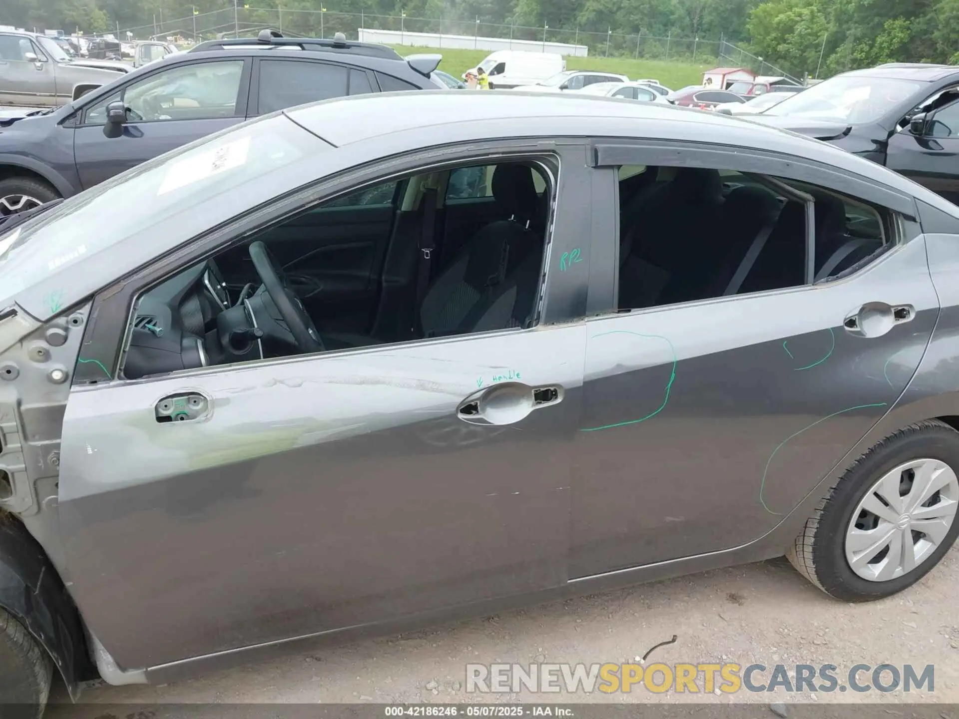 12 Photograph of a damaged car 3N1CN8DV0LL883241 NISSAN VERSA 2020