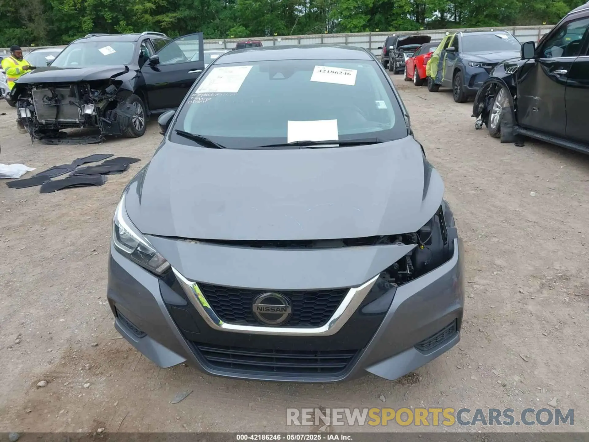 13 Photograph of a damaged car 3N1CN8DV0LL883241 NISSAN VERSA 2020
