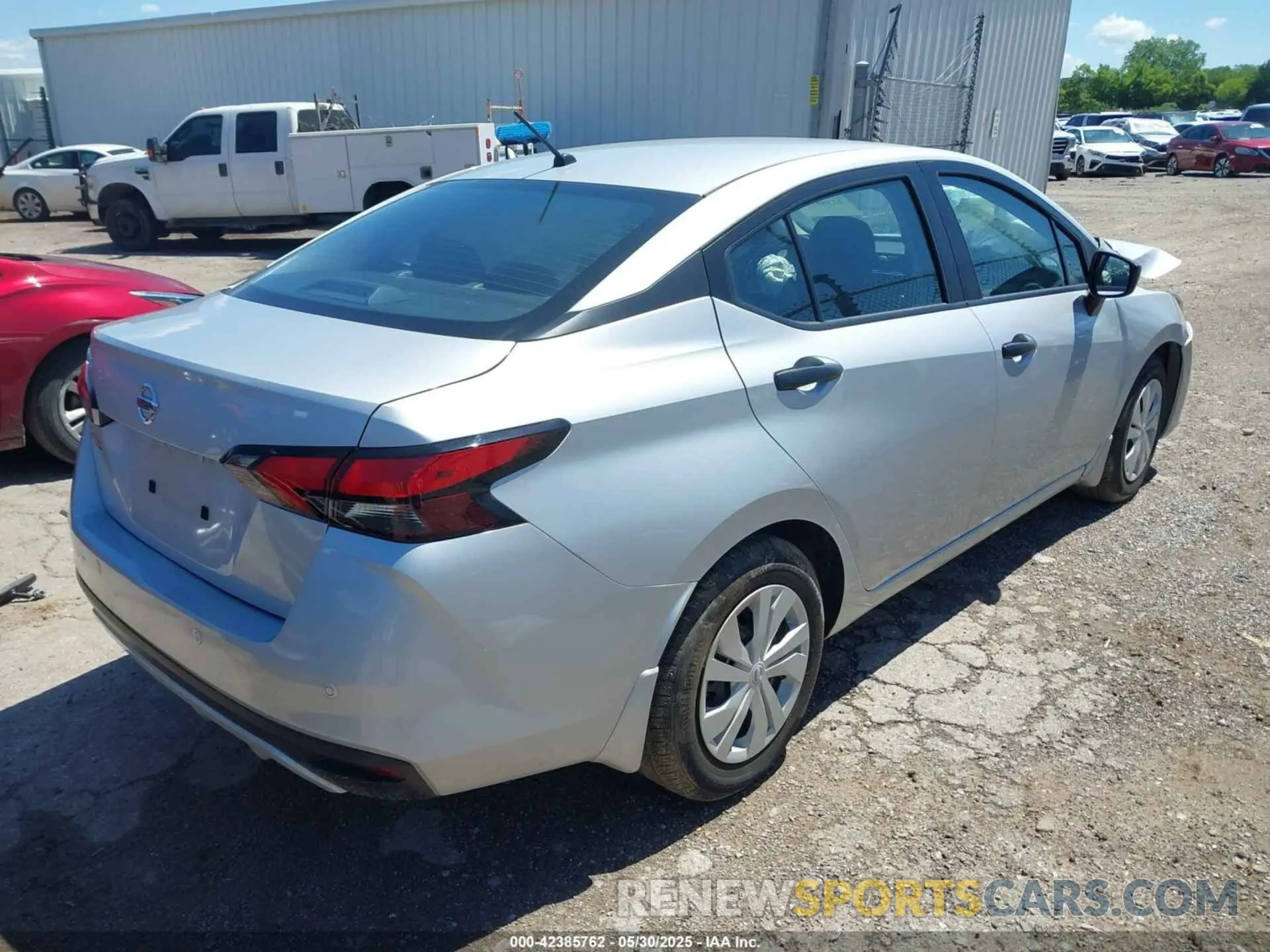 4 Photograph of a damaged car 3N1CN8DV0LL905027 NISSAN VERSA 2020