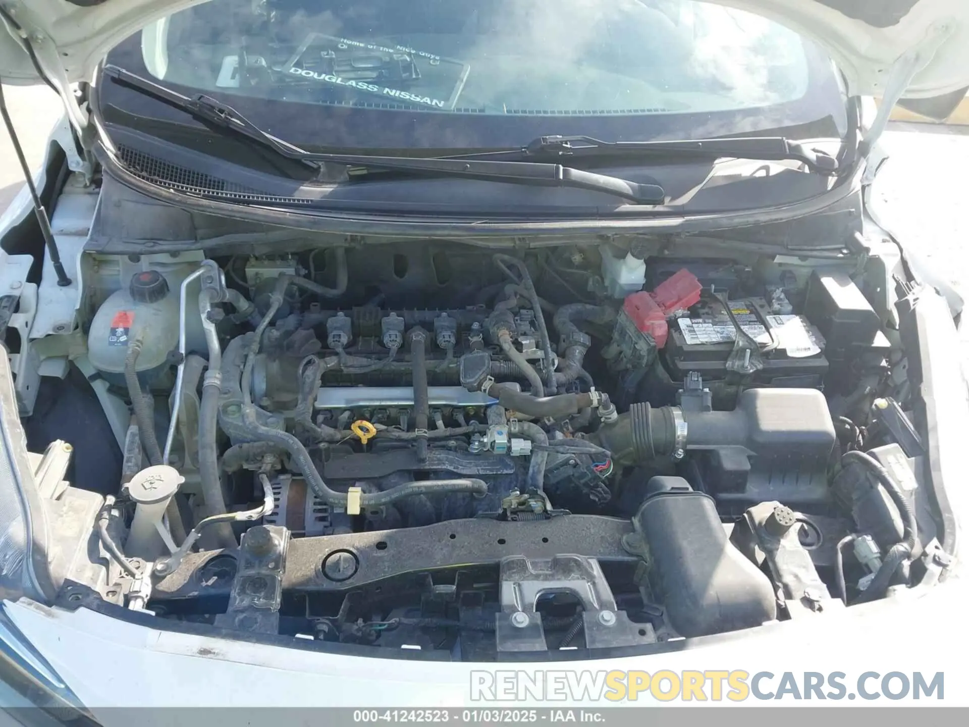 10 Photograph of a damaged car 3N1CN8DV1LL813781 NISSAN VERSA 2020