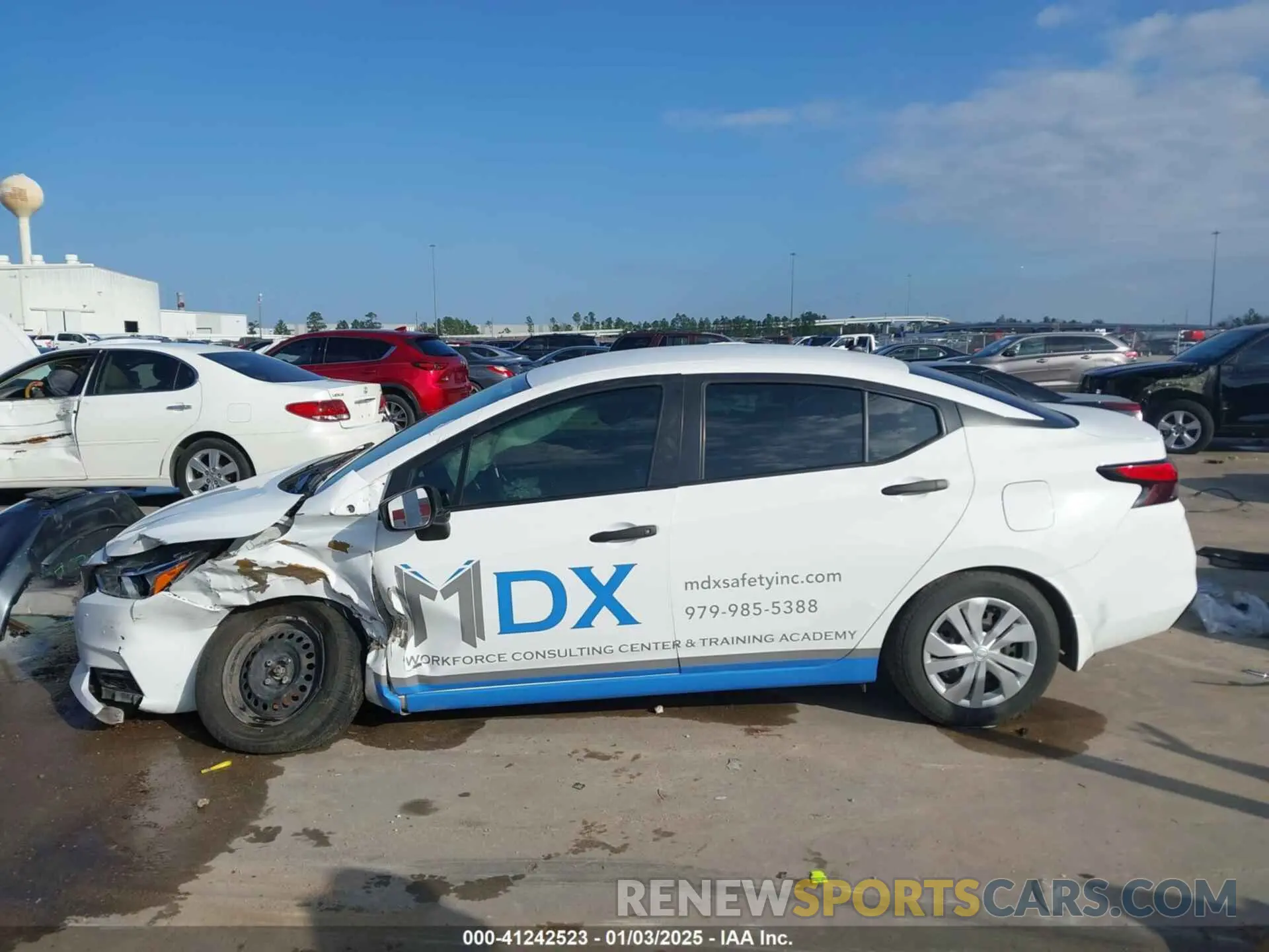 14 Photograph of a damaged car 3N1CN8DV1LL813781 NISSAN VERSA 2020