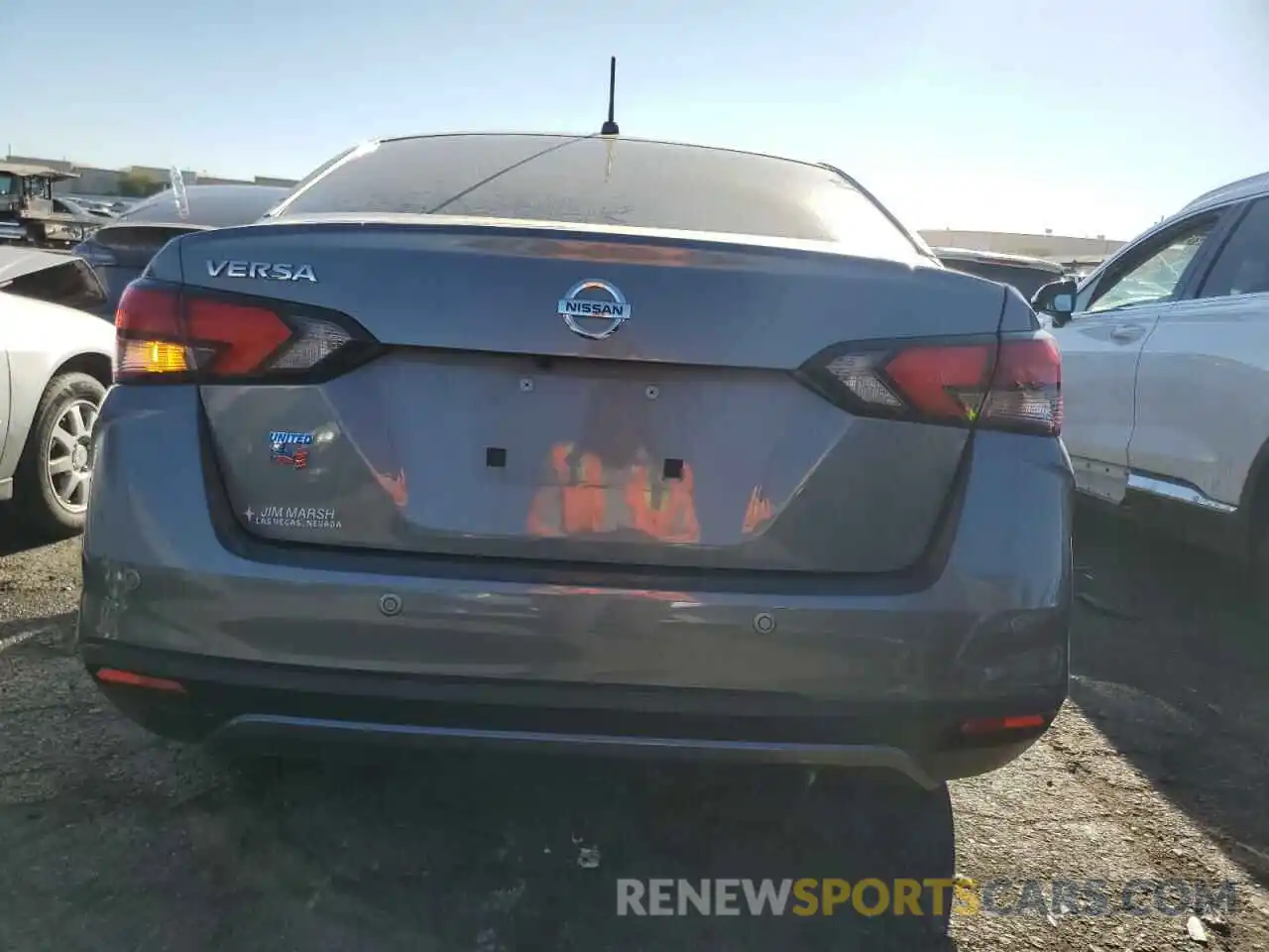 6 Photograph of a damaged car 3N1CN8DV1LL905151 NISSAN VERSA 2020