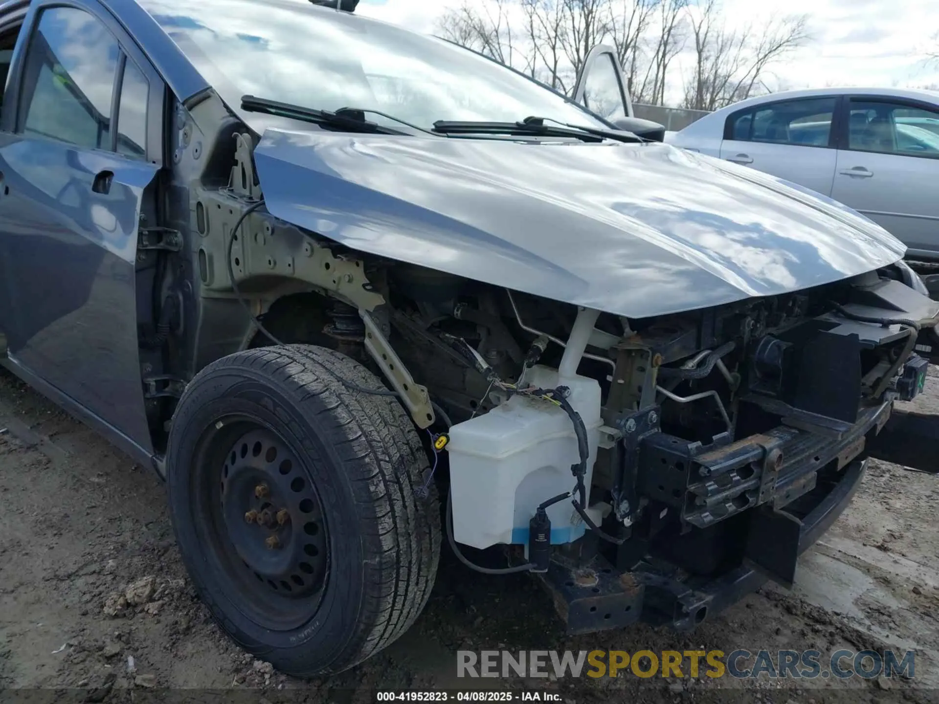 6 Photograph of a damaged car 3N1CN8DV2LL801168 NISSAN VERSA 2020