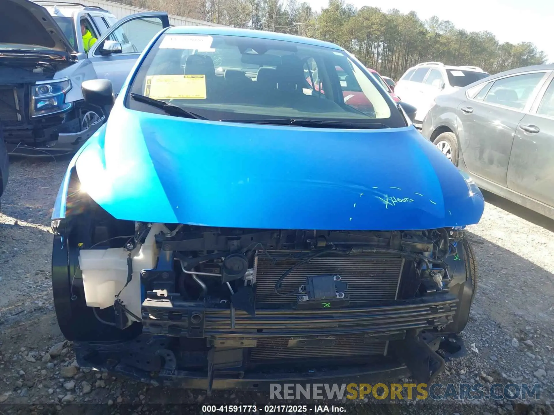 11 Photograph of a damaged car 3N1CN8DV2LL817693 NISSAN VERSA 2020