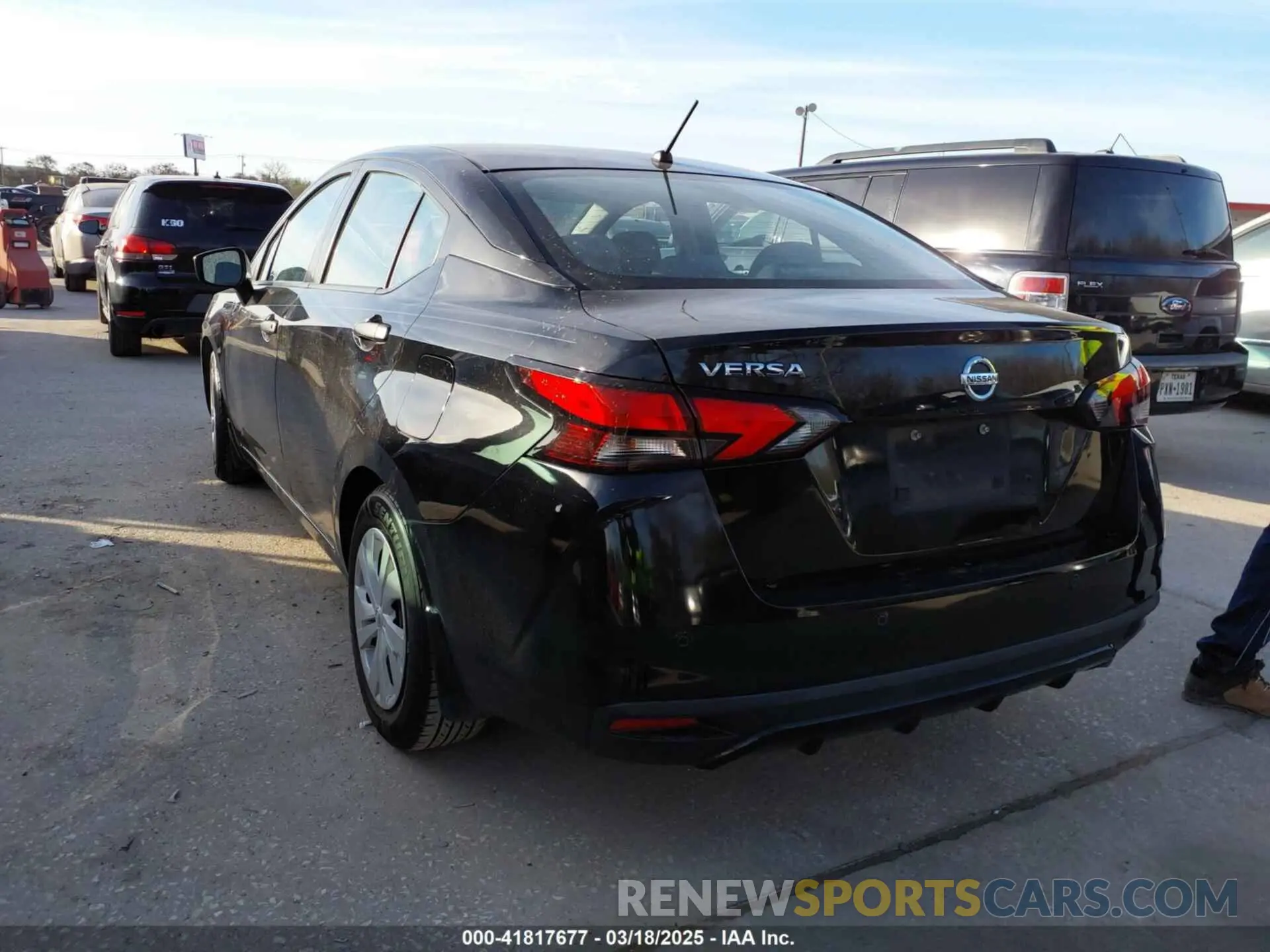 3 Photograph of a damaged car 3N1CN8DV2LL904865 NISSAN VERSA 2020