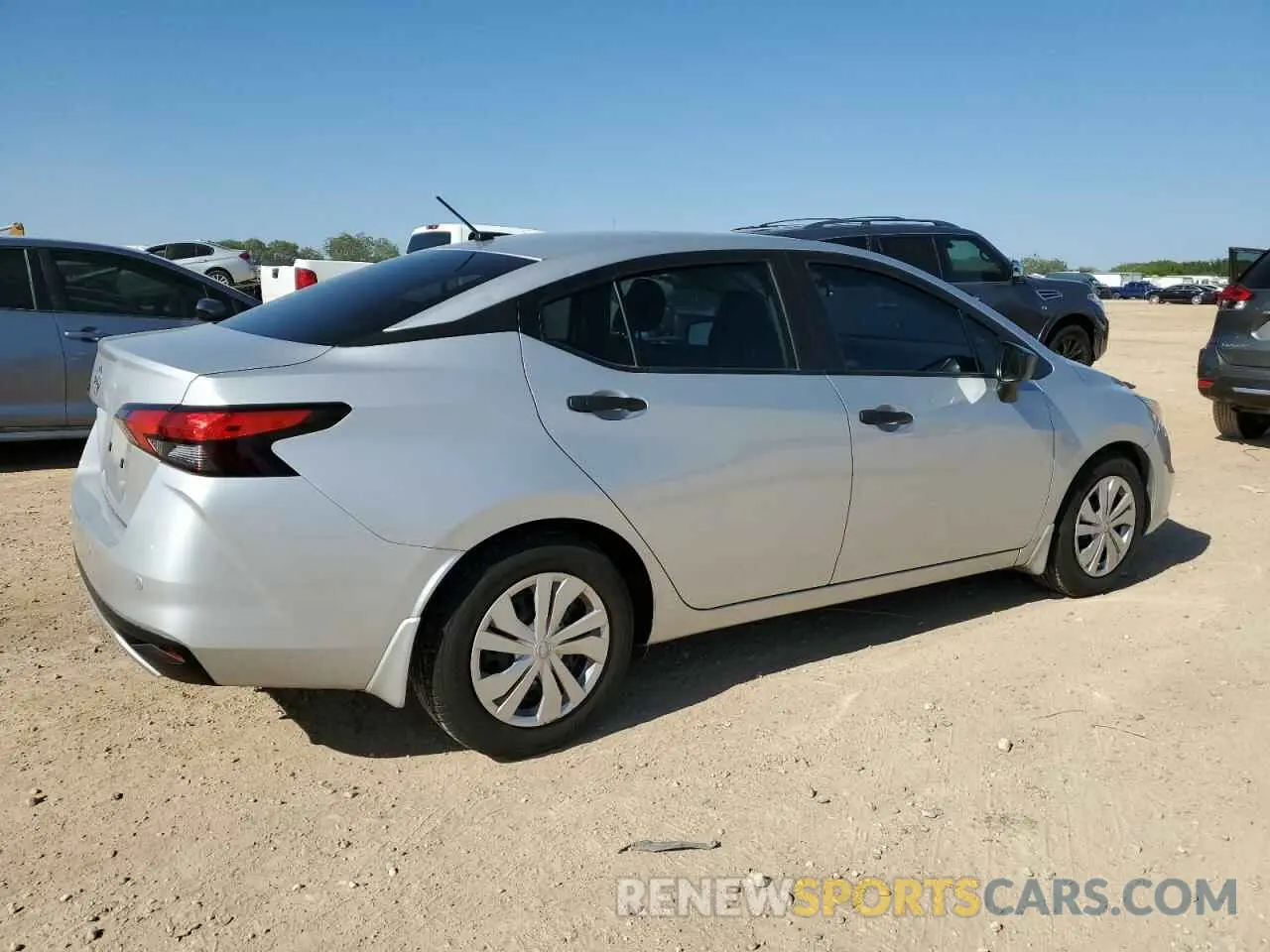 3 Photograph of a damaged car 3N1CN8DV3LL844207 NISSAN VERSA 2020