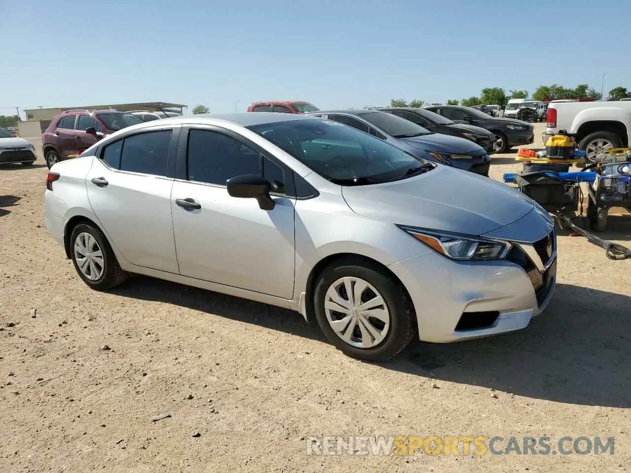 4 Photograph of a damaged car 3N1CN8DV3LL844207 NISSAN VERSA 2020