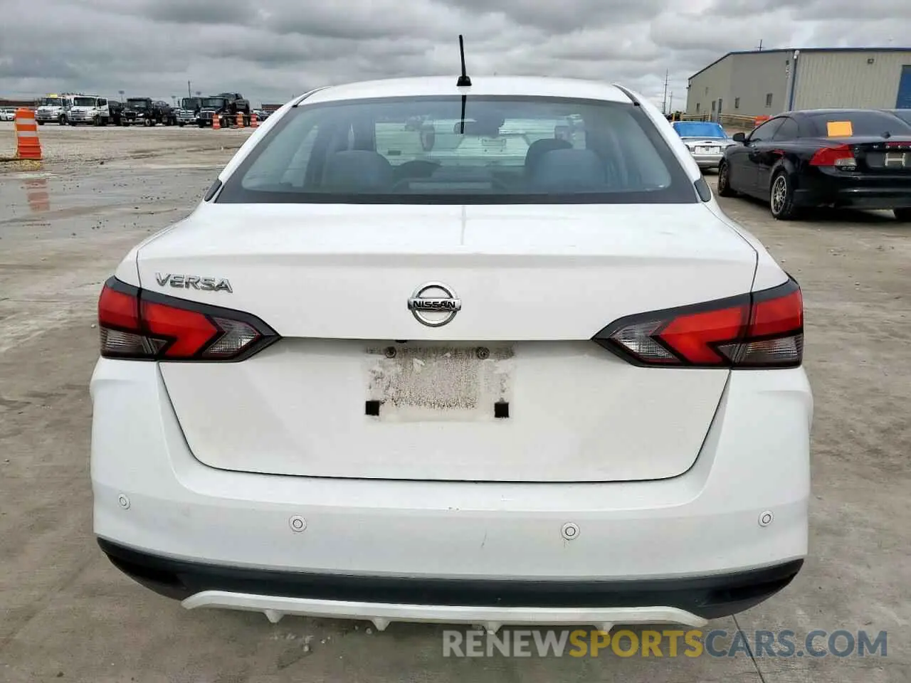 6 Photograph of a damaged car 3N1CN8DV3LL849200 NISSAN VERSA 2020