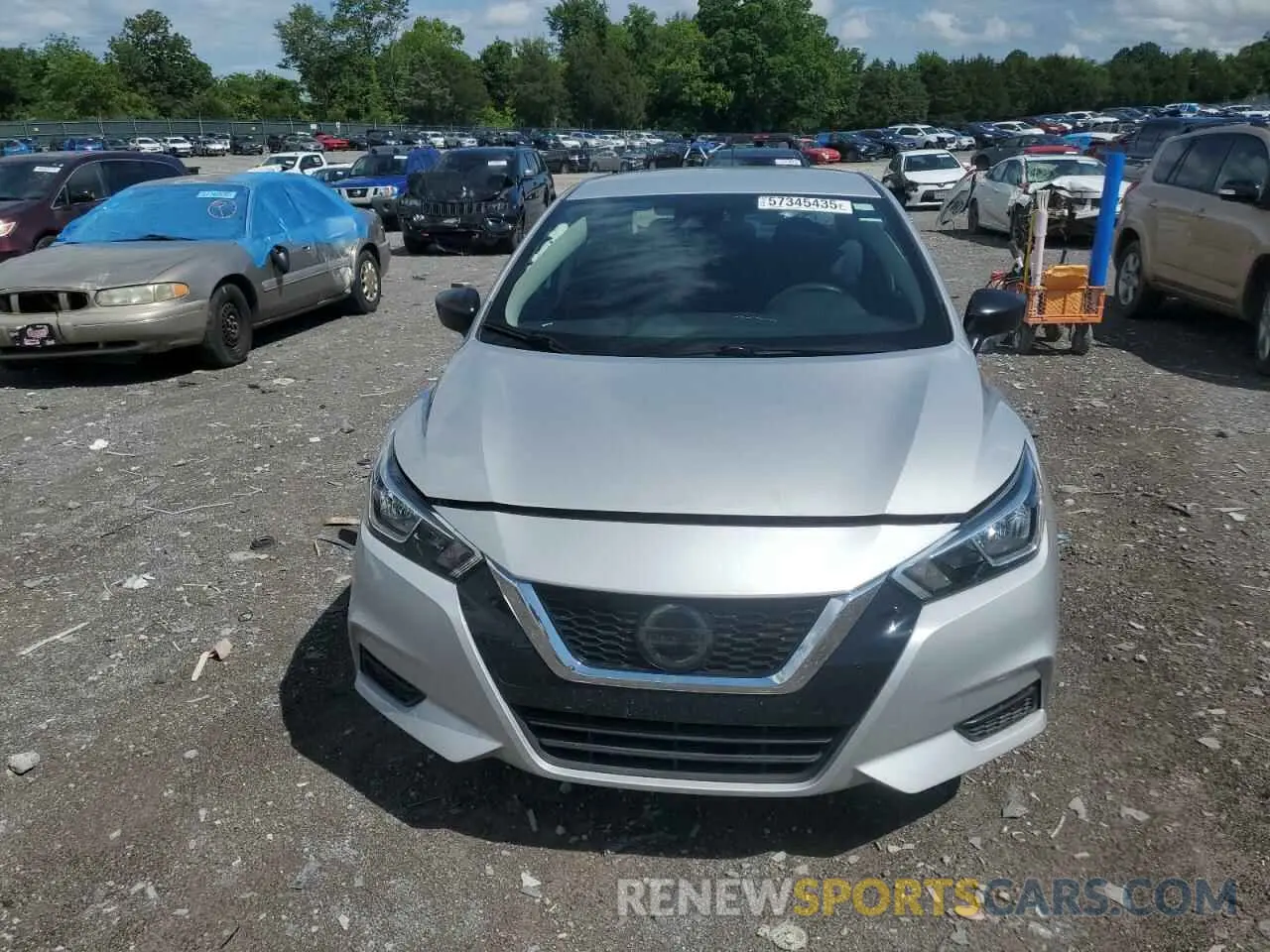 5 Photograph of a damaged car 3N1CN8DV3LL867891 NISSAN VERSA 2020