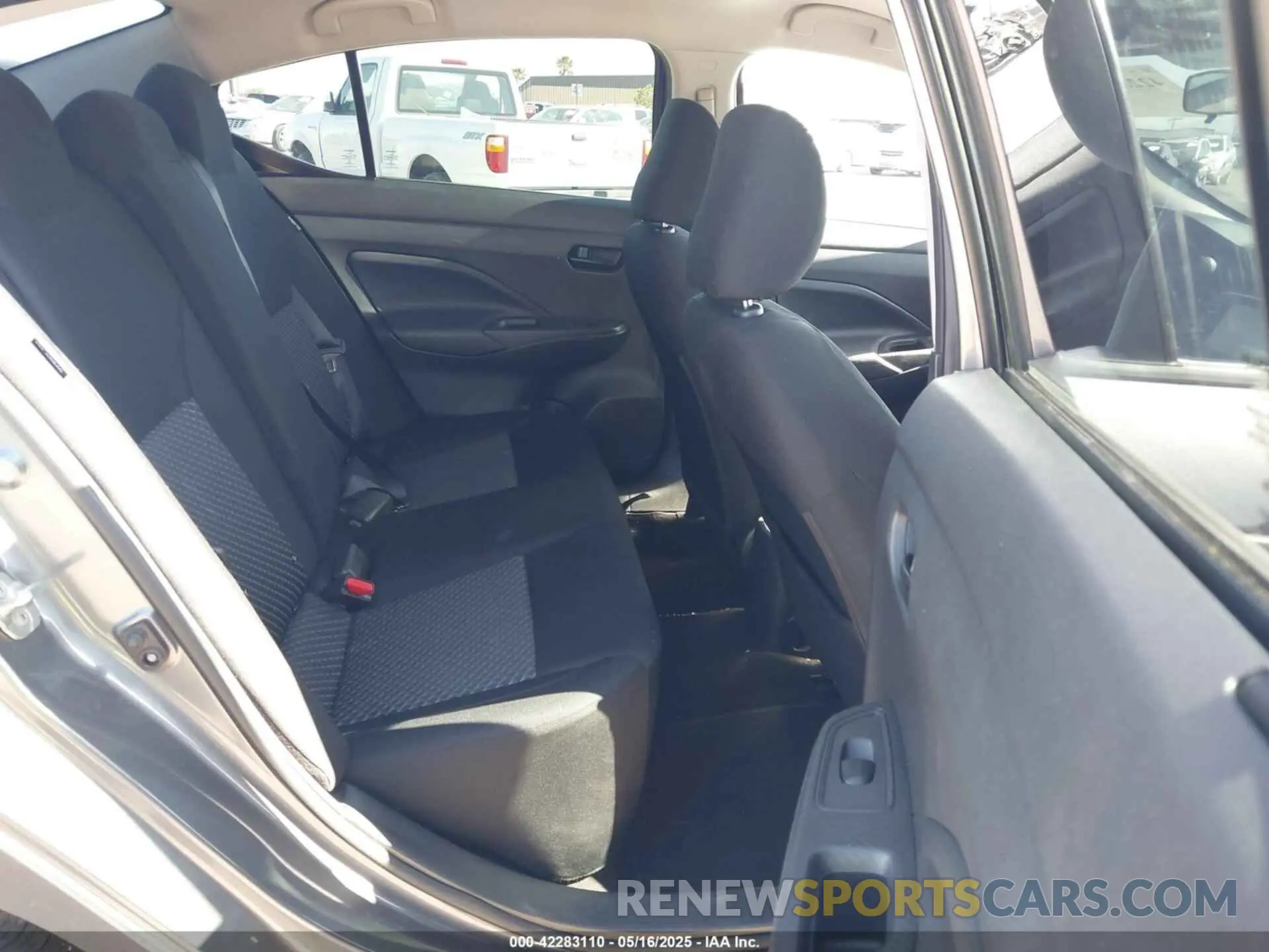 8 Photograph of a damaged car 3N1CN8DV3LL902977 NISSAN VERSA 2020