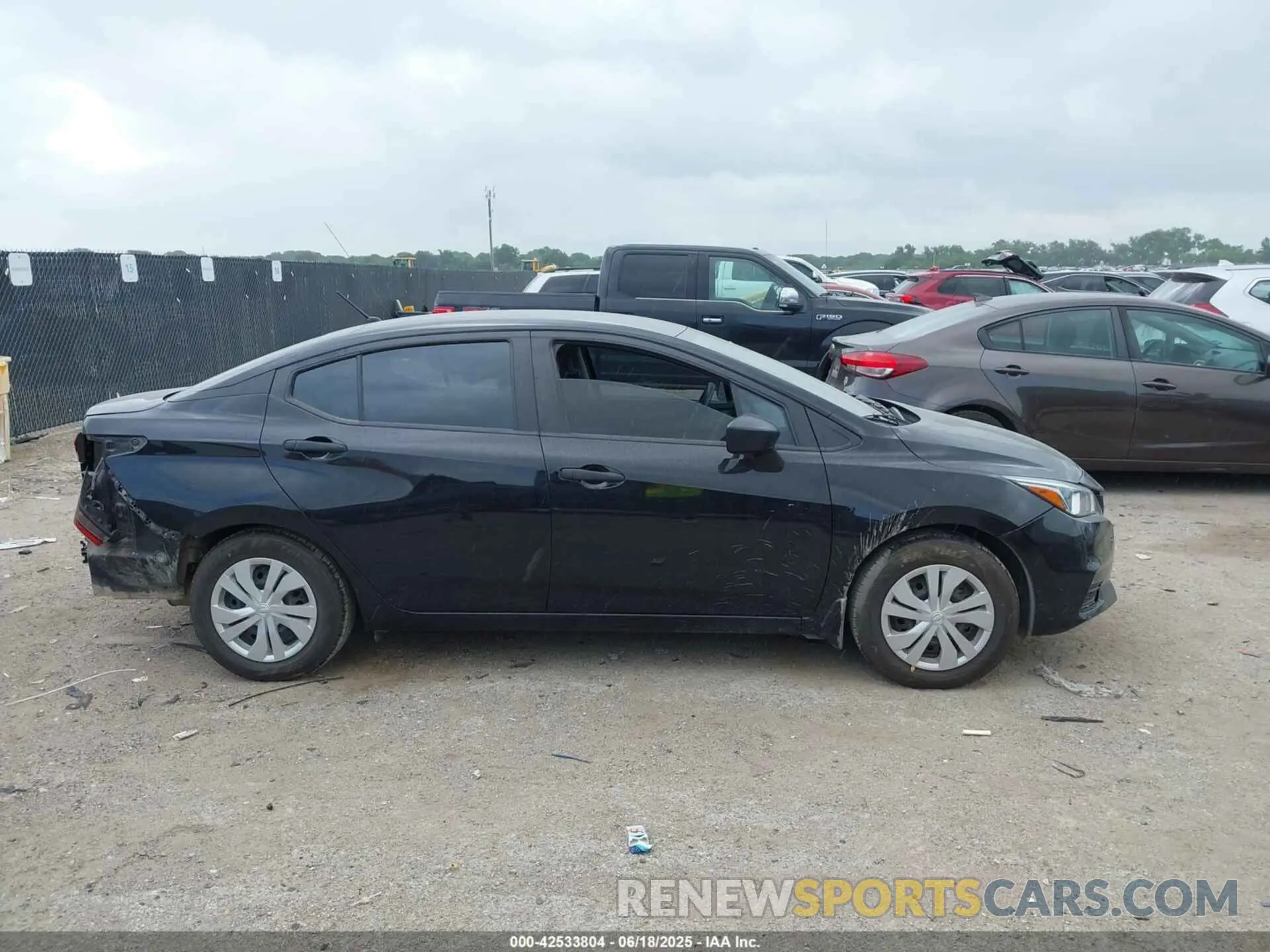 12 Photograph of a damaged car 3N1CN8DV3LL913137 NISSAN VERSA 2020