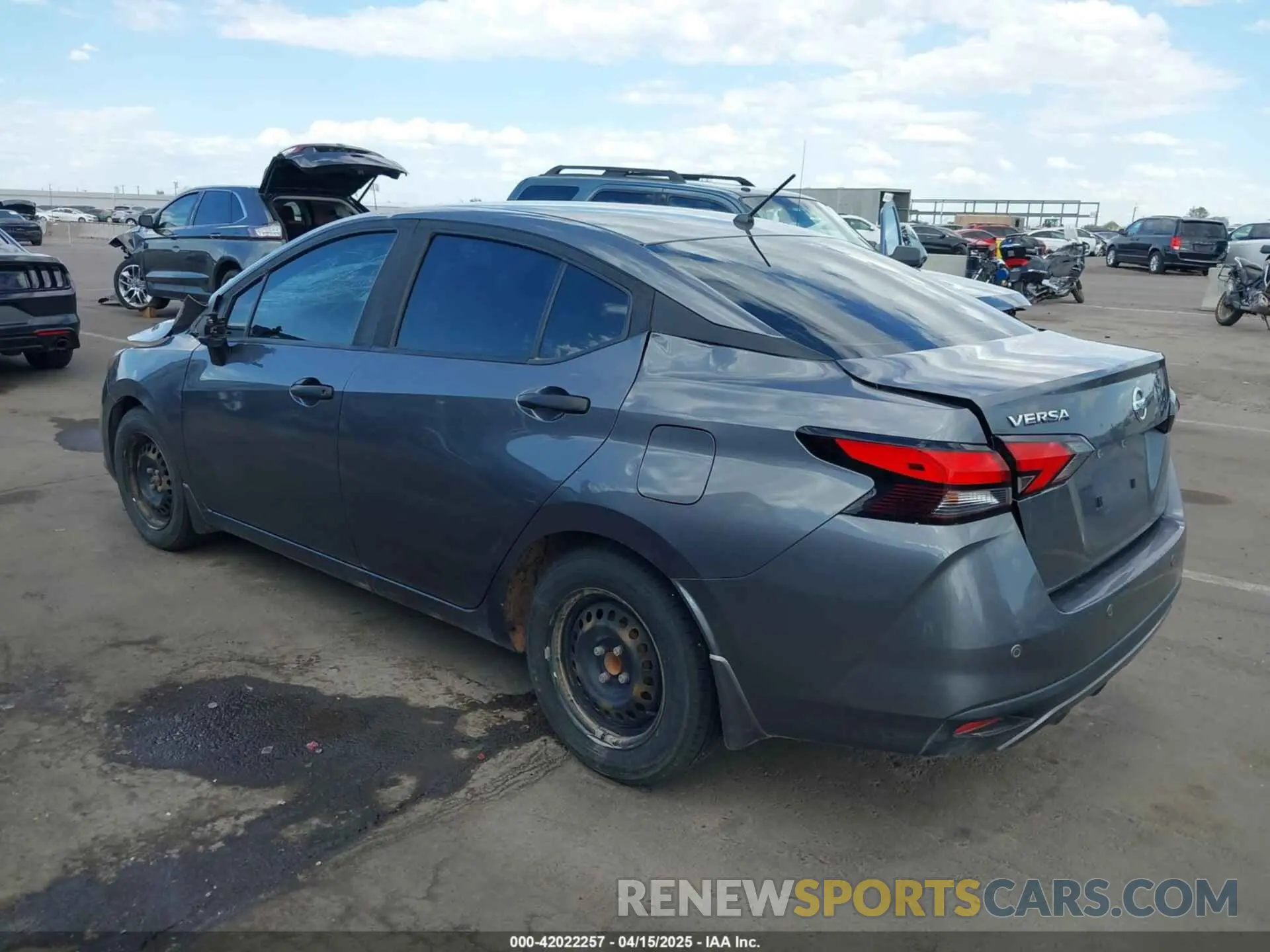3 Photograph of a damaged car 3N1CN8DV4LL822989 NISSAN VERSA 2020