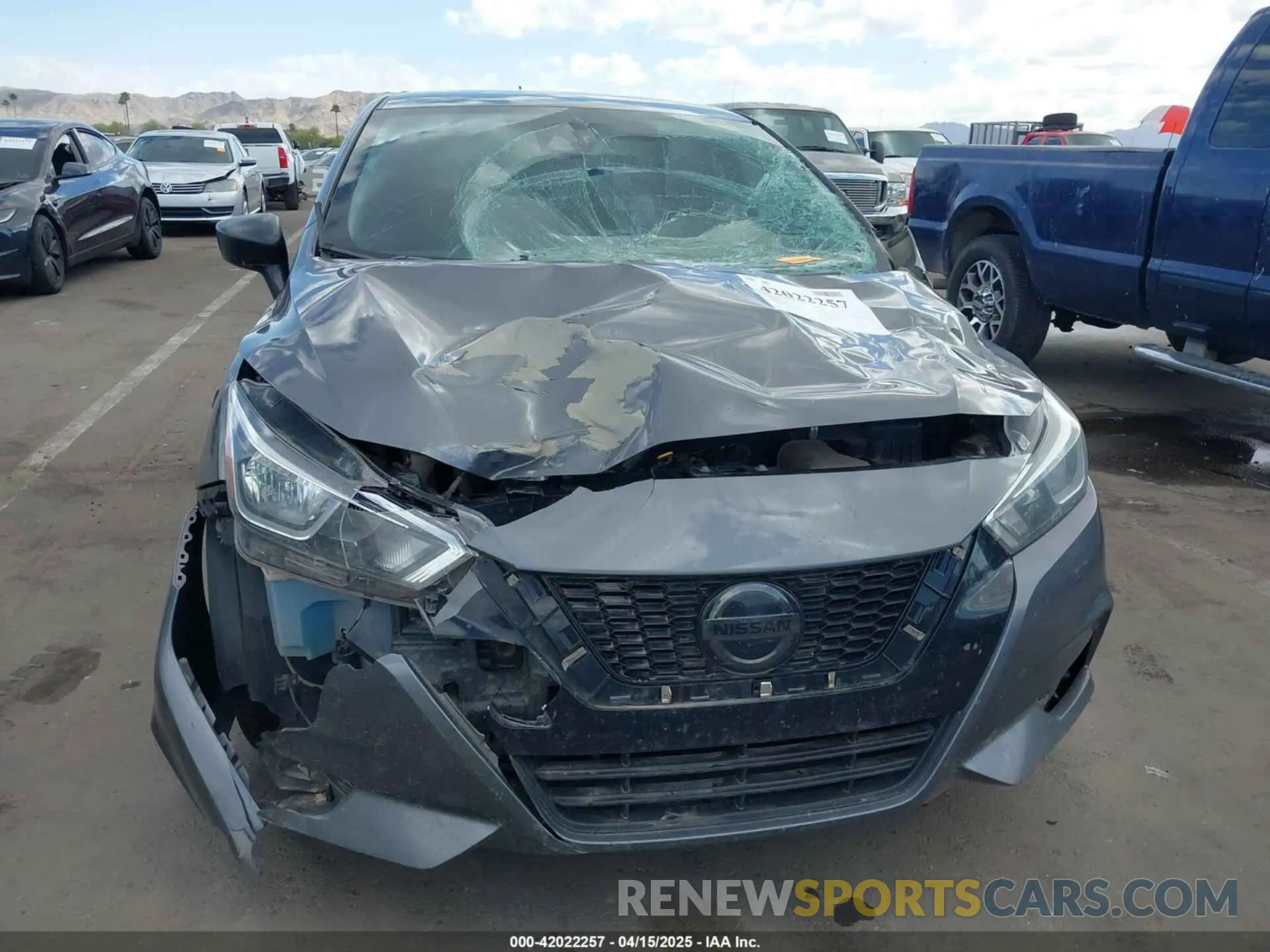 6 Photograph of a damaged car 3N1CN8DV4LL822989 NISSAN VERSA 2020