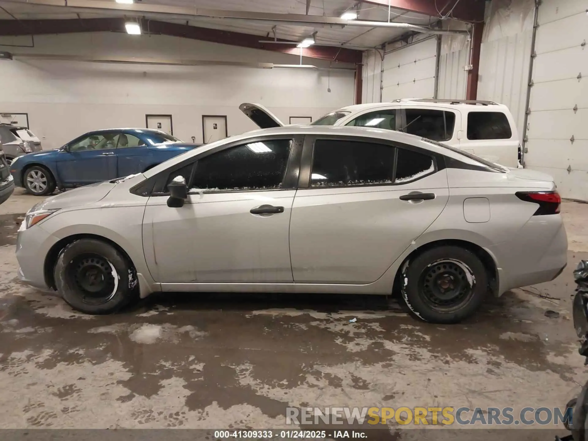 14 Photograph of a damaged car 3N1CN8DV4LL893447 NISSAN VERSA 2020