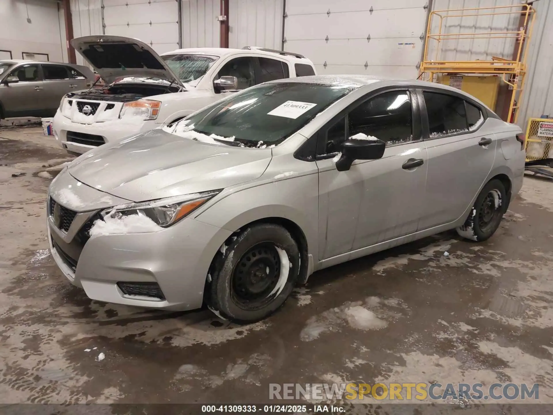 2 Photograph of a damaged car 3N1CN8DV4LL893447 NISSAN VERSA 2020