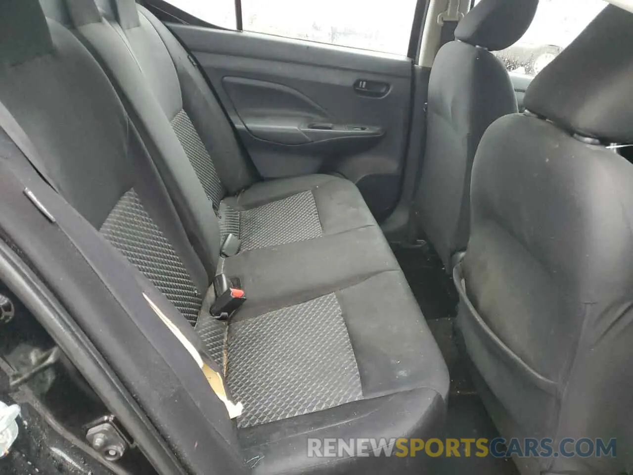10 Photograph of a damaged car 3N1CN8DV4LL903538 NISSAN VERSA 2020