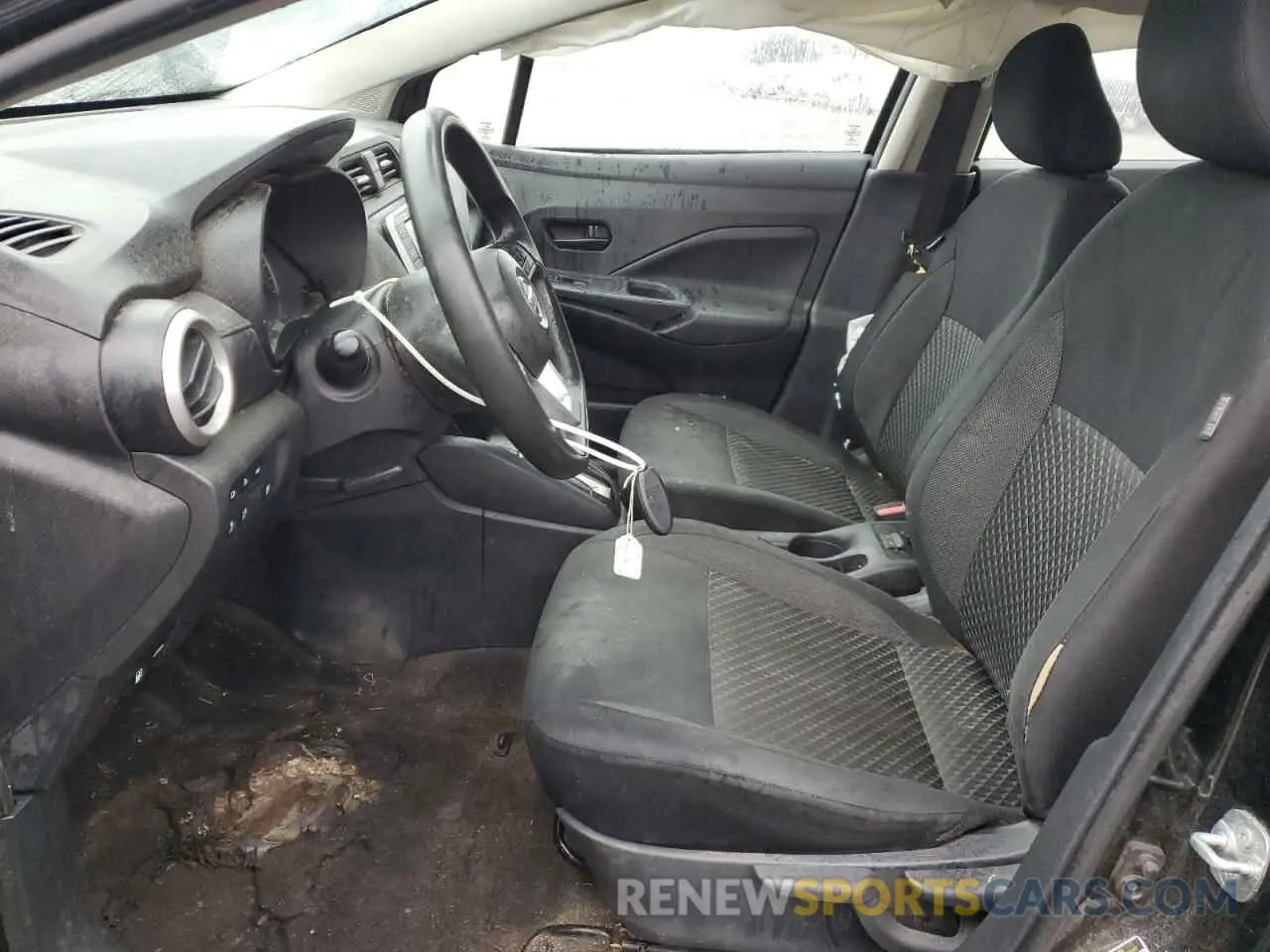 7 Photograph of a damaged car 3N1CN8DV4LL903538 NISSAN VERSA 2020