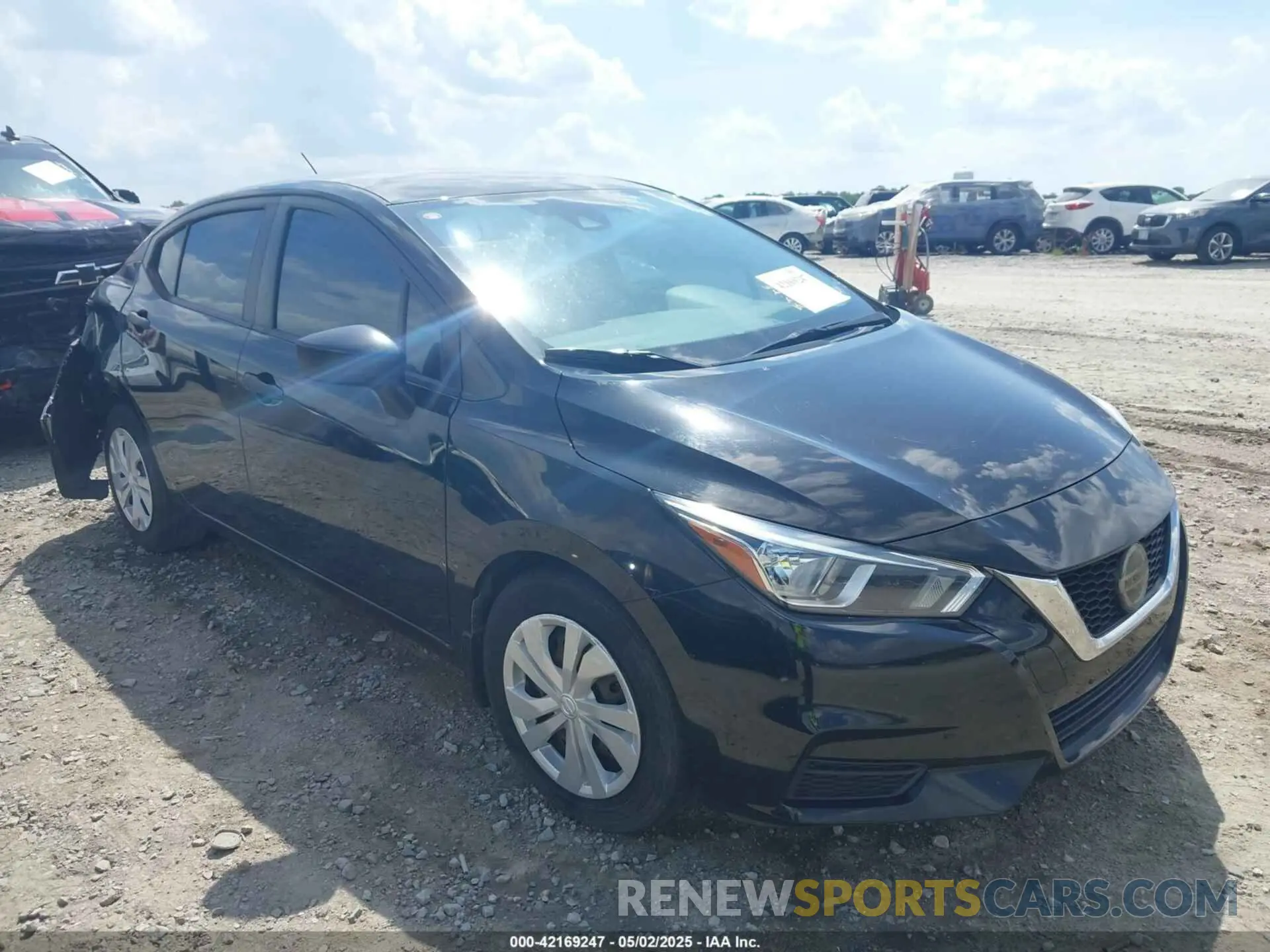1 Photograph of a damaged car 3N1CN8DV5LL807563 NISSAN VERSA 2020