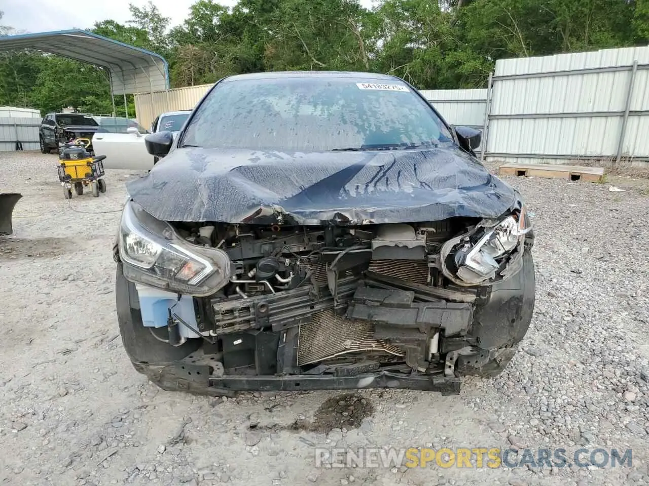5 Photograph of a damaged car 3N1CN8DV5LL886846 NISSAN VERSA 2020