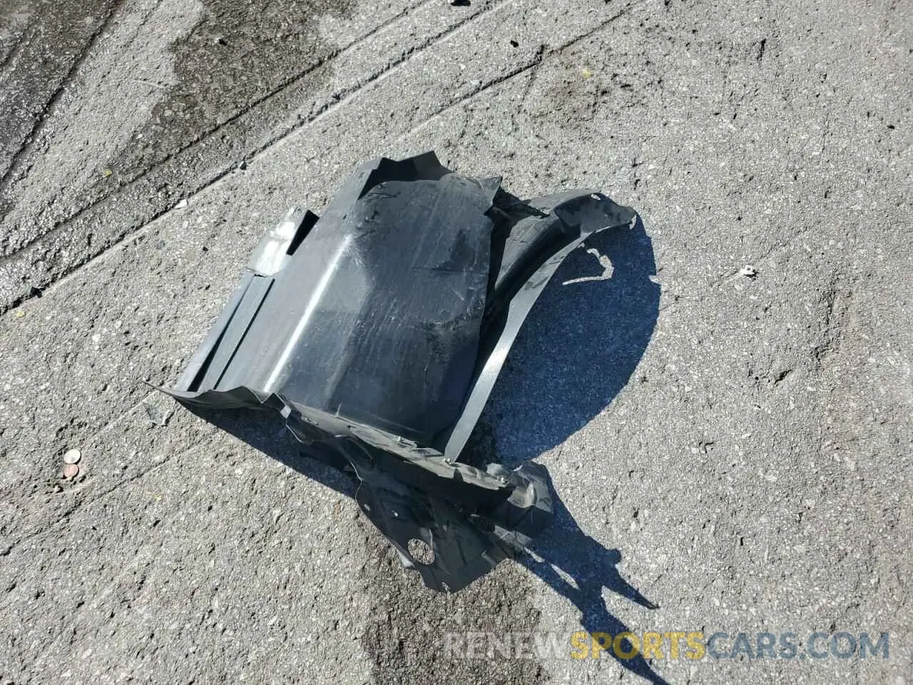 12 Photograph of a damaged car 3N1CN8DV5LL901815 NISSAN VERSA 2020