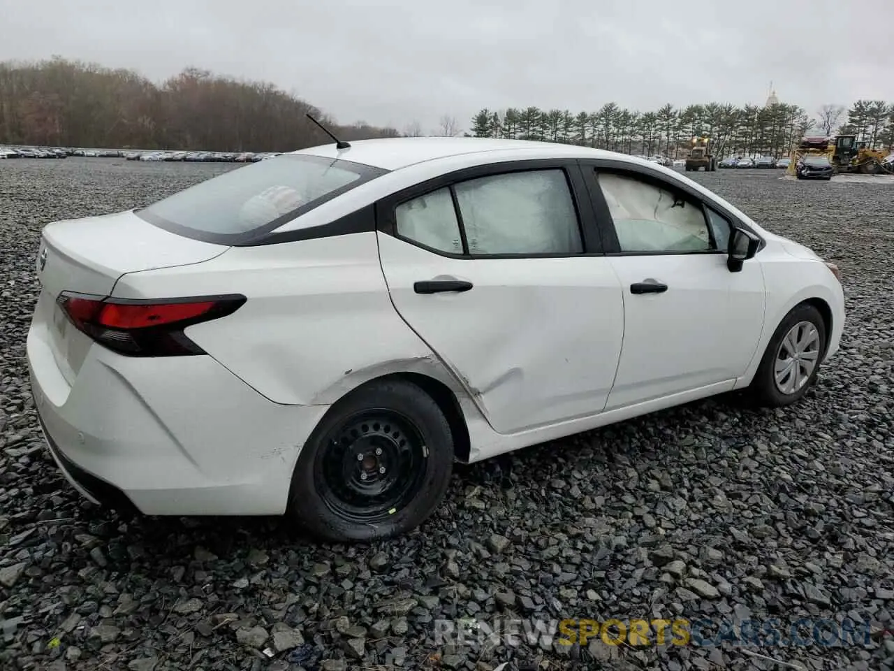 4 Photograph of a damaged car 3N1CN8DV6LL831158 NISSAN VERSA 2020